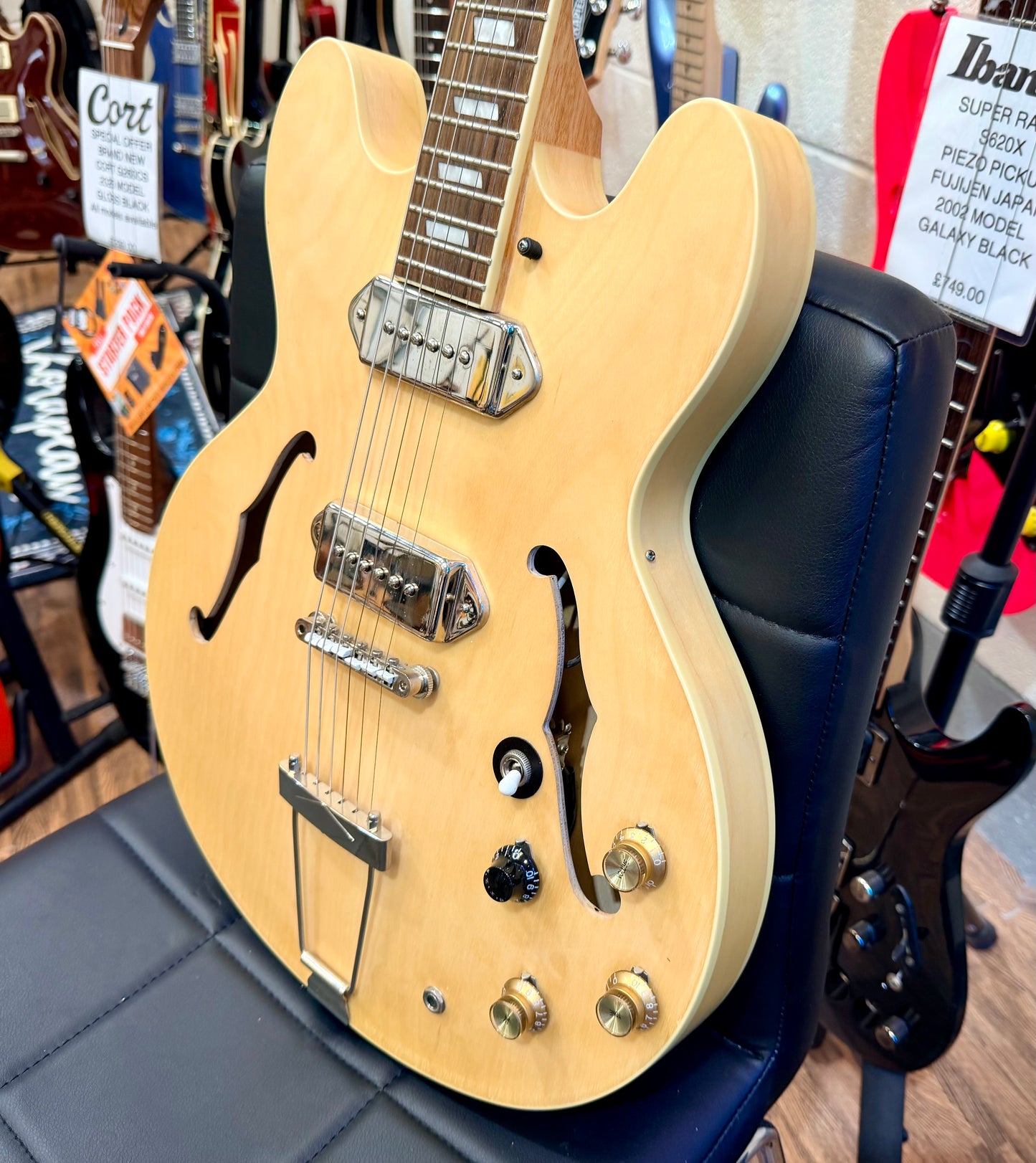 🌟JOHN LENNON SPEC🌟 Epiphone Casino Natural Hollowbody Guitar~ 2009 Model!