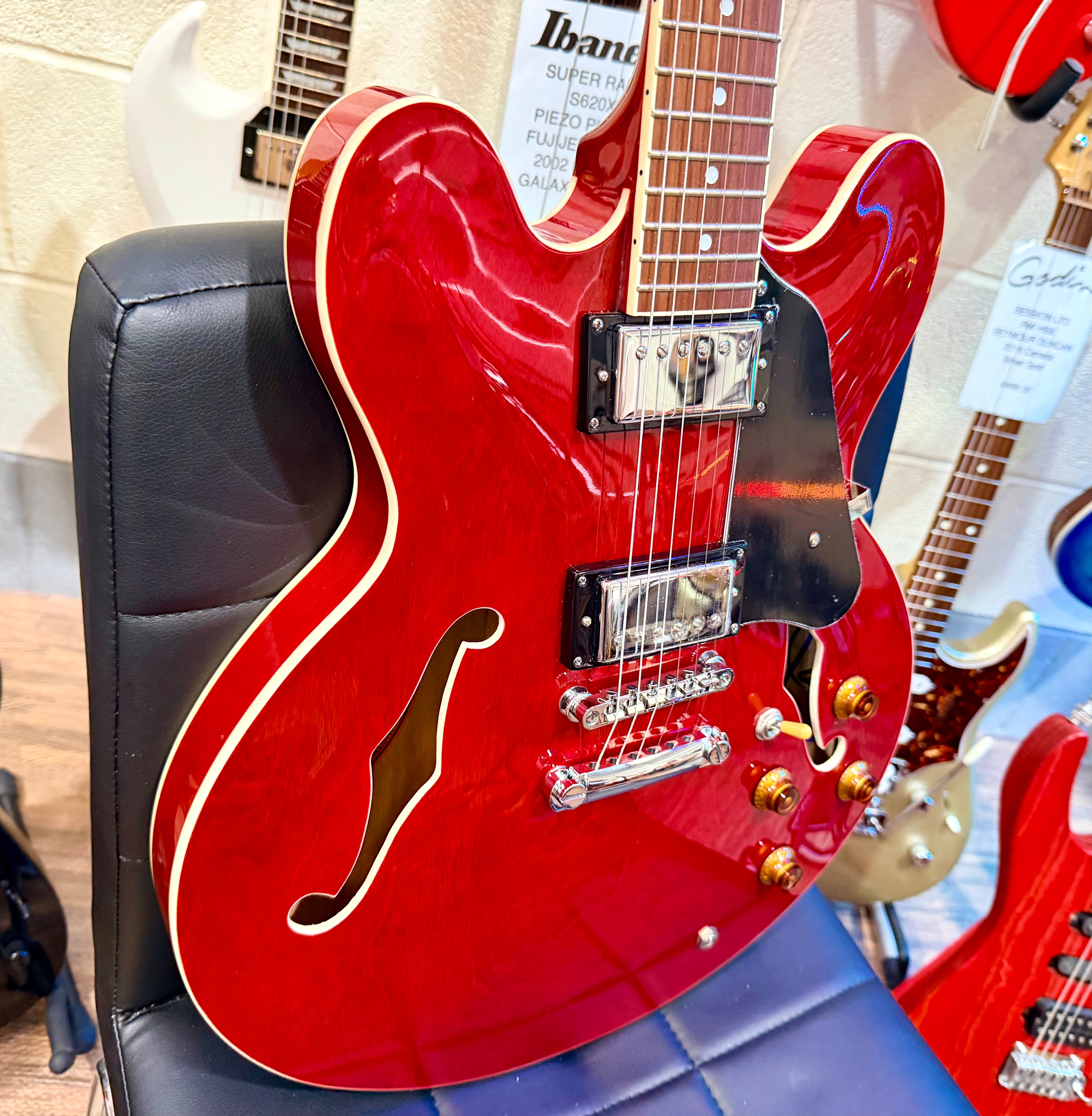 🌟BRAND NEW🌟 Tokai UES78 SR Semi Hollow Body~ See-Through Red~ ‘335’ Style!
