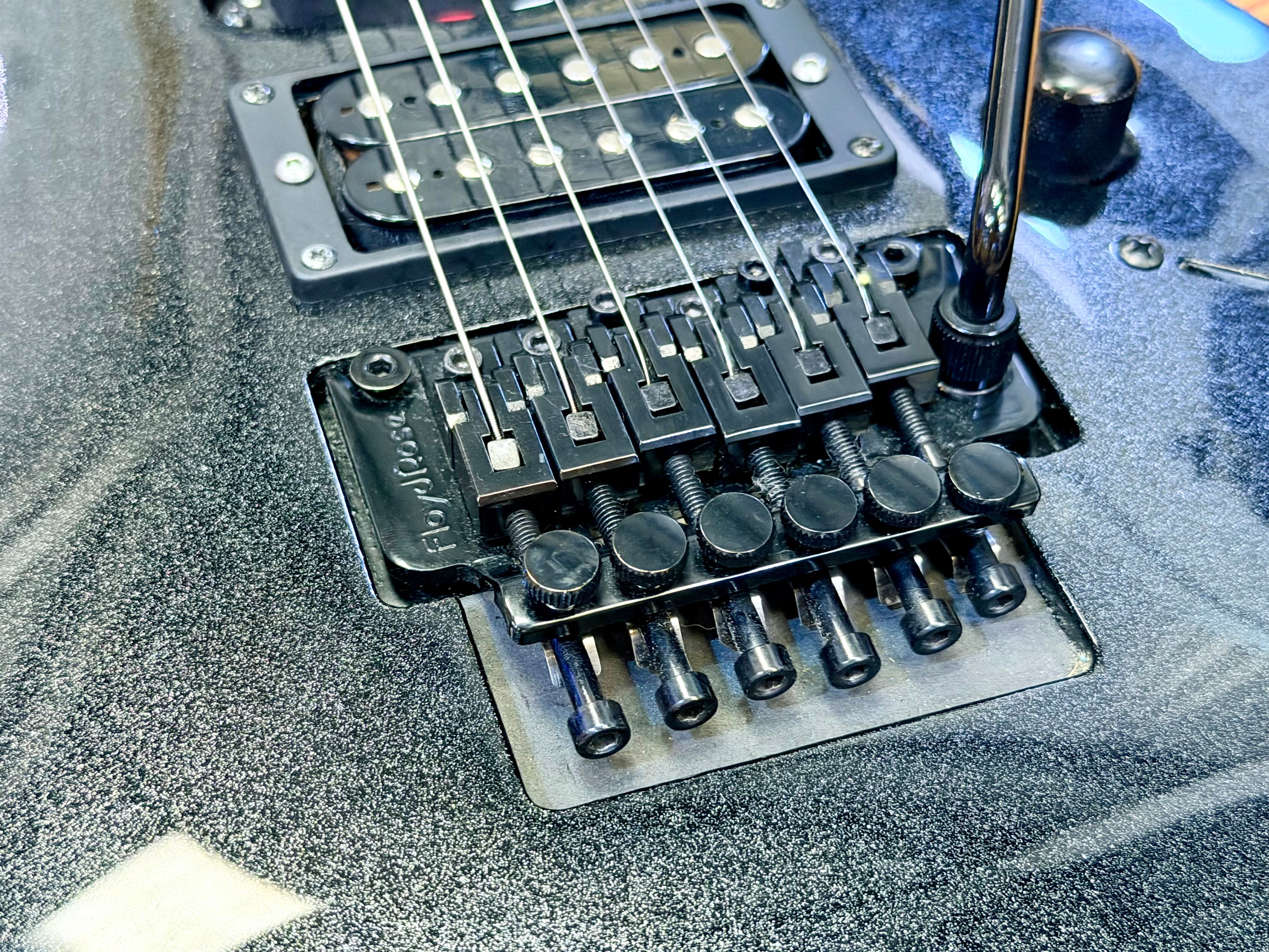 π₯2019π₯ Kramer SM-1 Maximum Steel~ Seymour Duncan Pickups & Floyd Rose Tremolo!