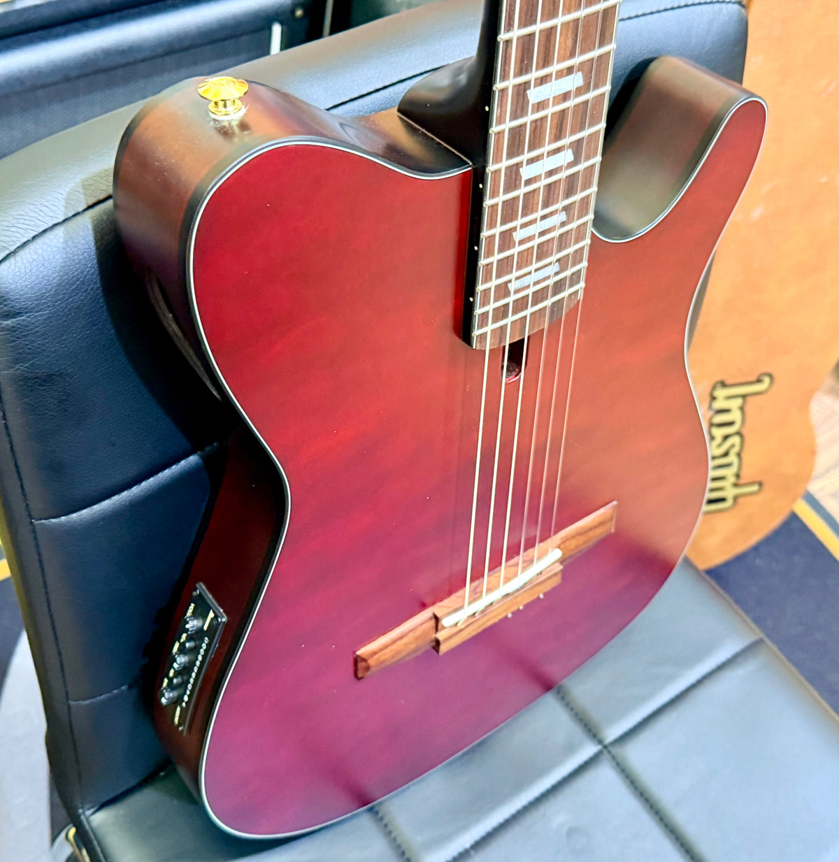 🔥2025🔥 Ibanez FRH20QMN Wine Red Low Gloss Nylon Electro Acoustic Guitar!