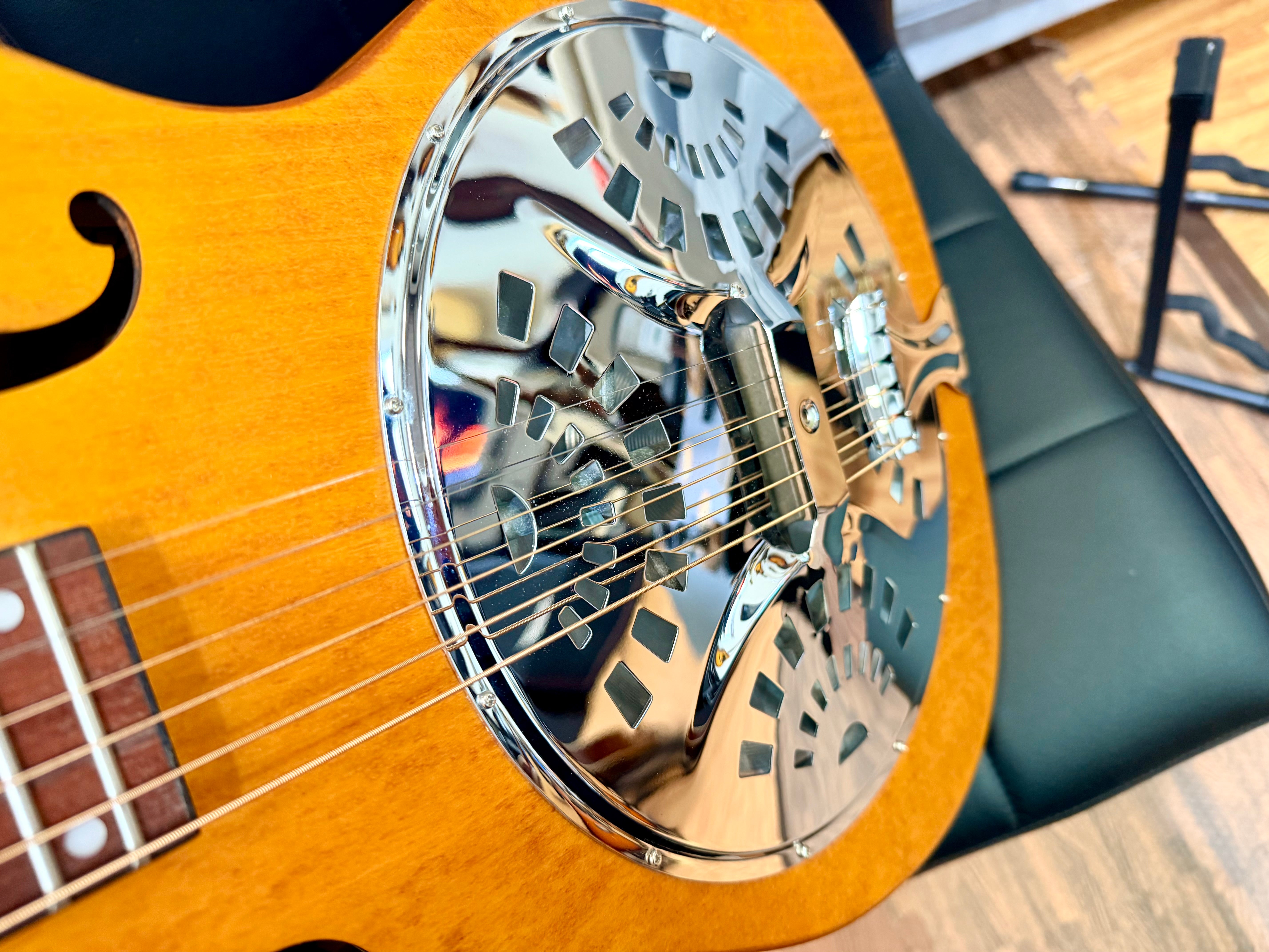 🌟MINT 🌟 2024 Epiphone Dobro Hound Dog Round Neck Resonator Acoustic Guitar!