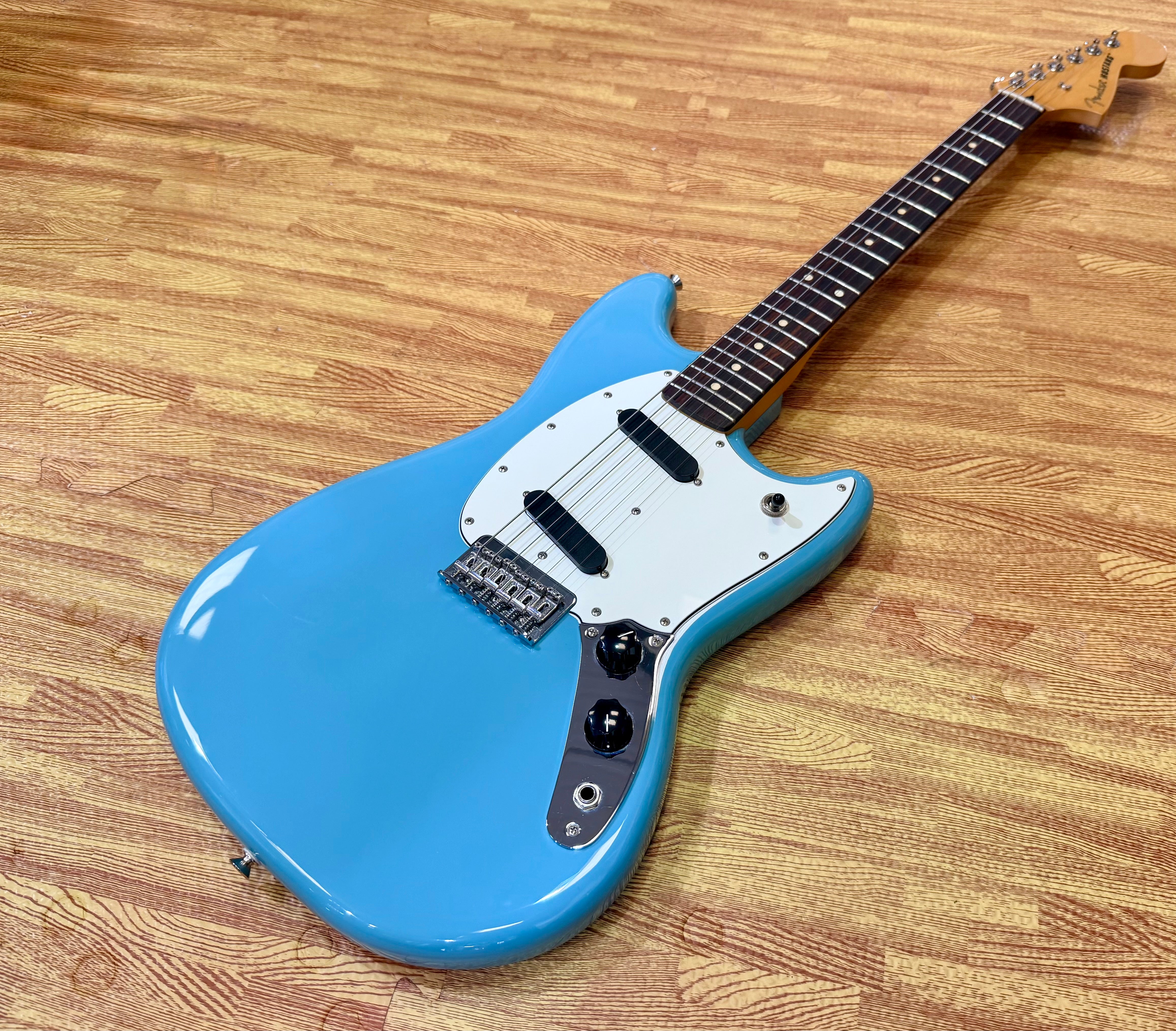 ✨2024✨ Fender Player II Mustang~ Aquatone Blue Electric Guitar~ Mexican MIM!