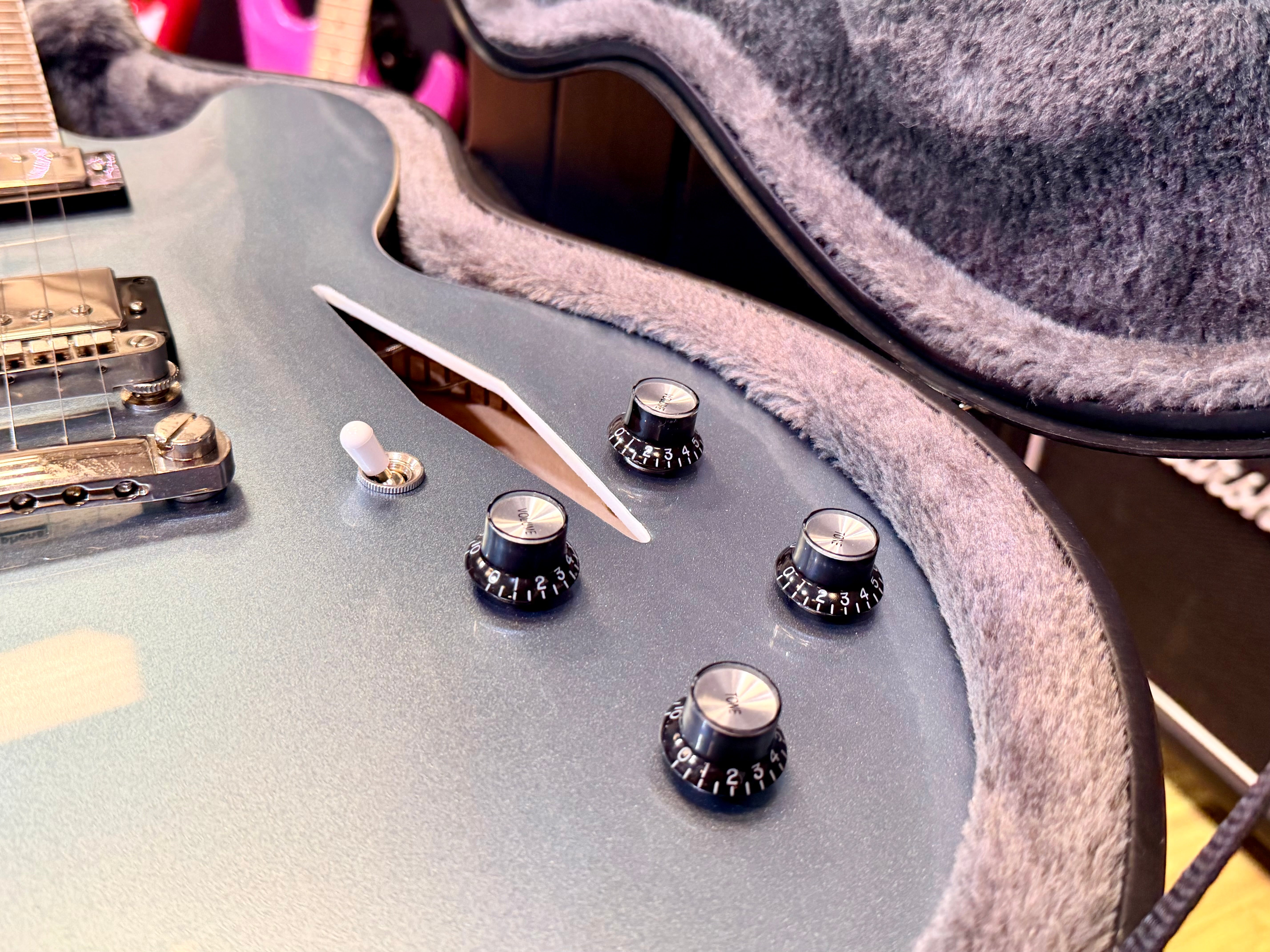 ⚡️2024⚡️ Epiphone Artist Dave Grohl DG-335~ By Gibson Custom~ Pelham Blue!