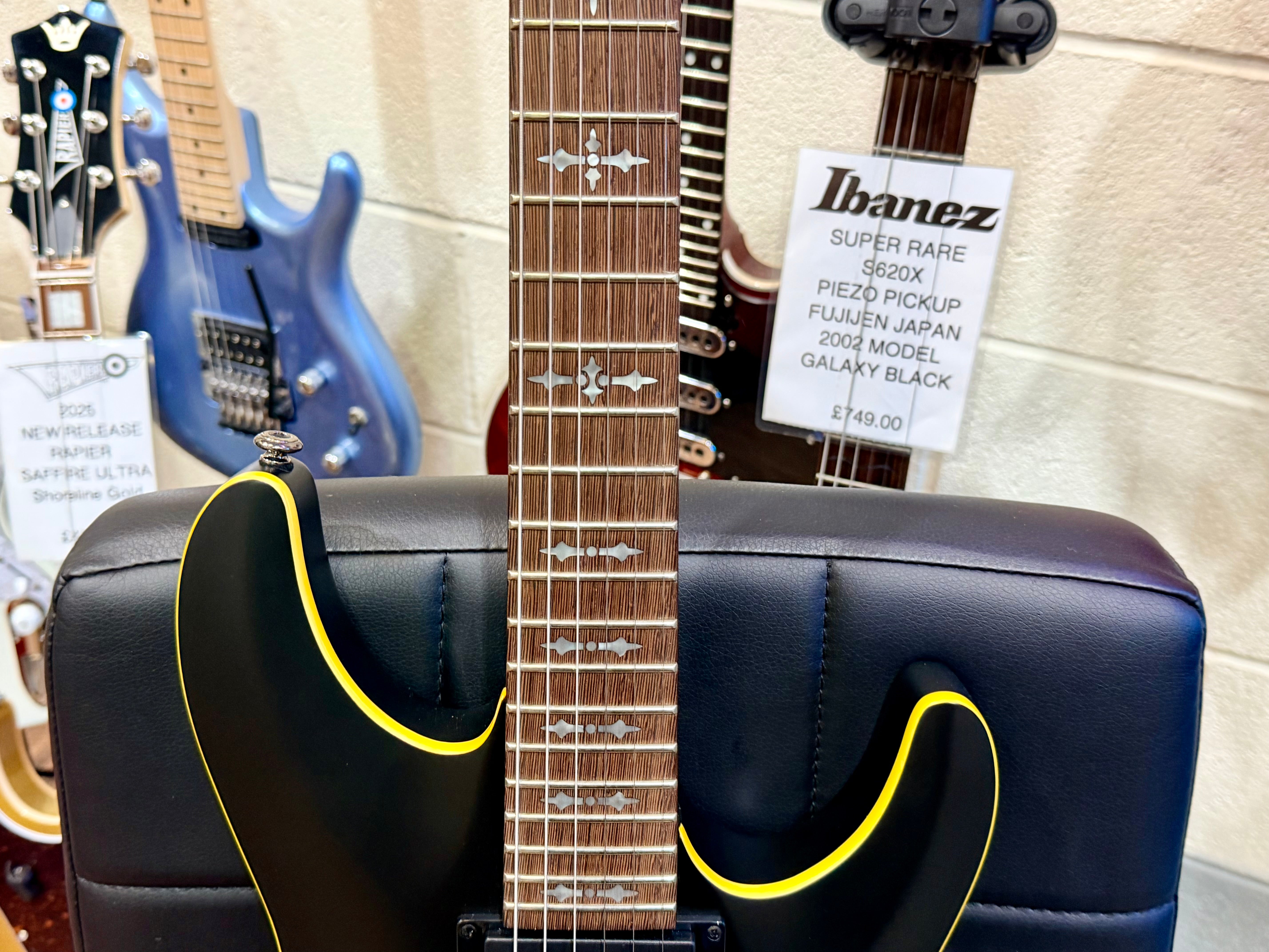 😈 NEW 2025 😈 Schecter Demon 6~ Aged Black Satin~ Diamond Active Pickups!