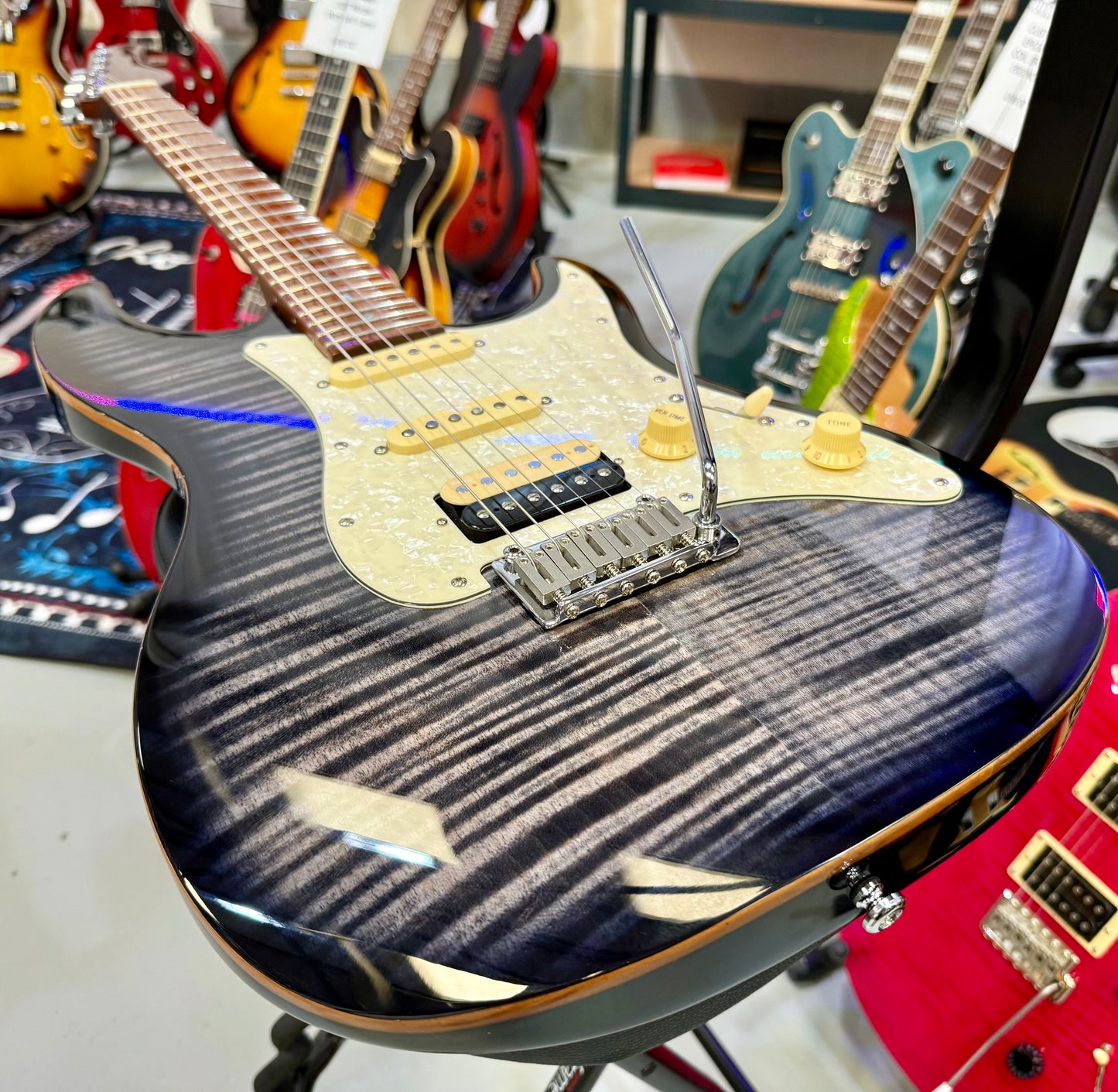 🔥EX DEMO 2024🔥 Sire Larry Carlton S7 FM~ Flamed Maple HSS~ Transperant Black!
