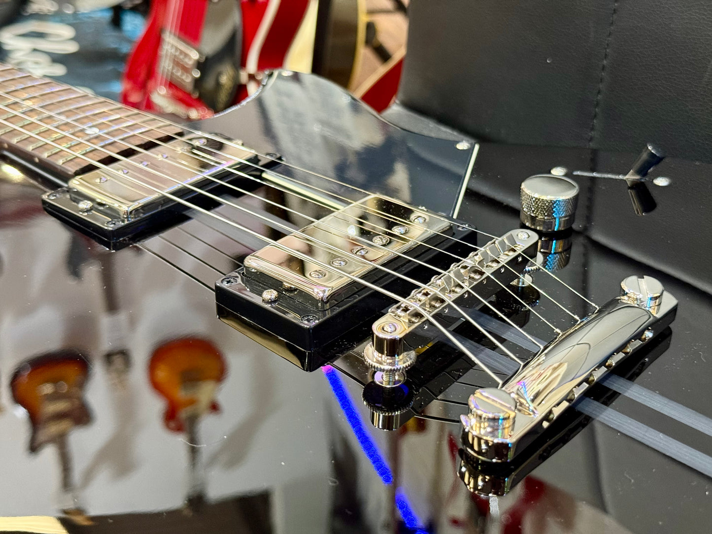 🌟BRAND NEW🌟 Yamaha Revstar Element RSE20~ Gloss Black~ Latest Model!