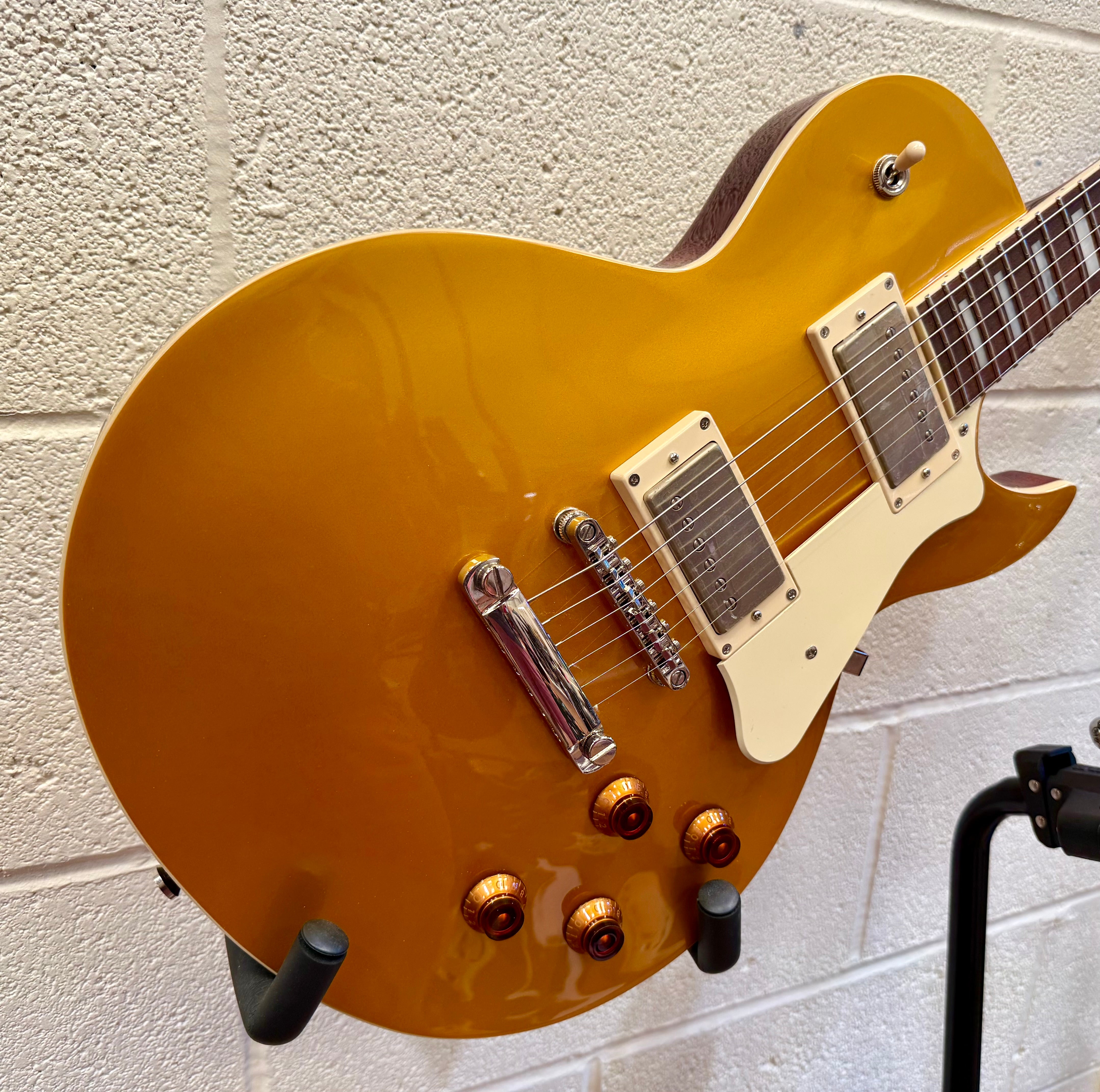 🌟NEW 2025🌟 Cort CR200 Gold Top Les Paul Cutaway Electric Guitar~ Classic Rock!