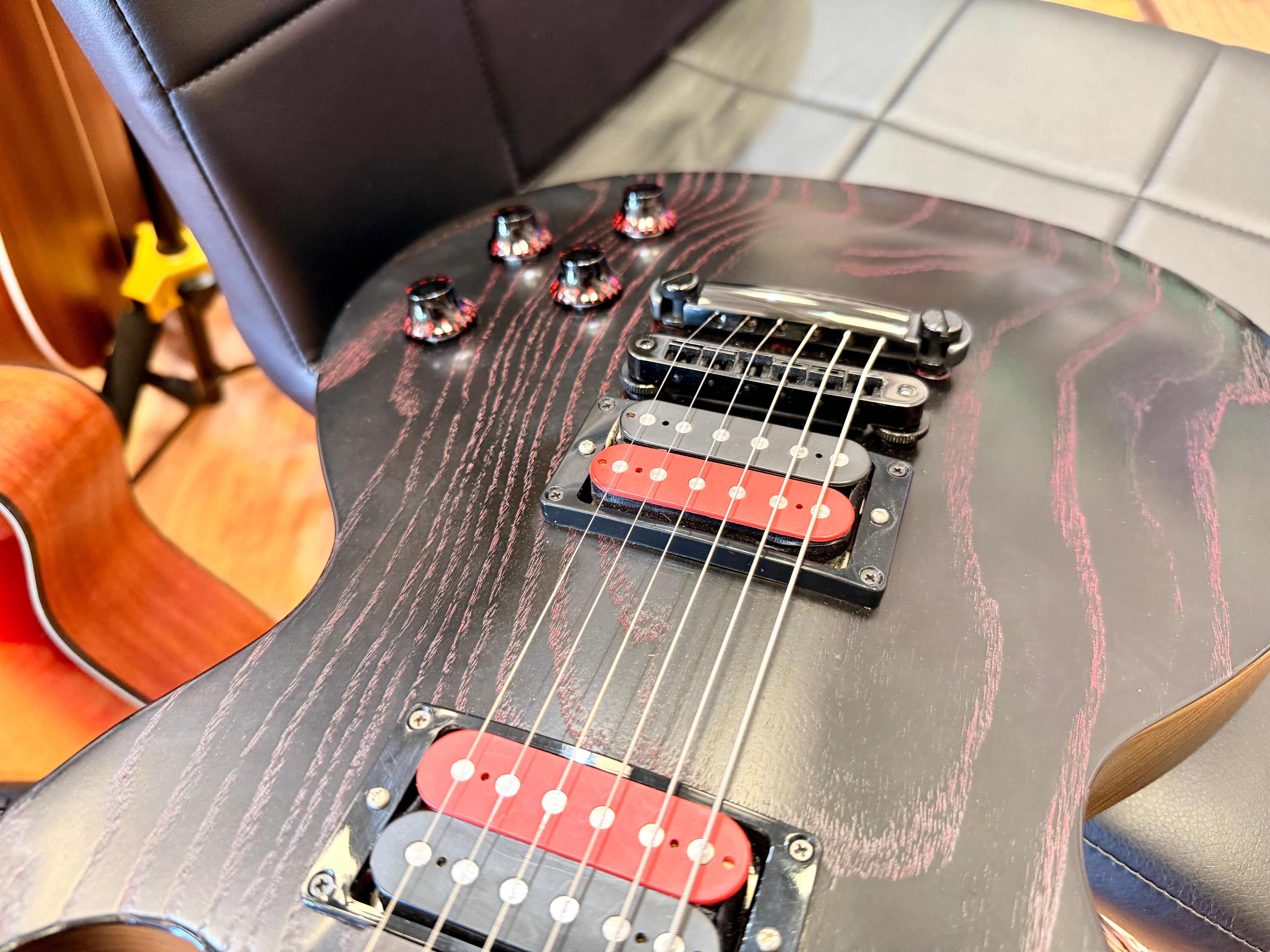 🔥RARE🔥 2003 Gibson Les Paul Voodoo Limited Run~Ebony + JuJu + Snakeskin Case!