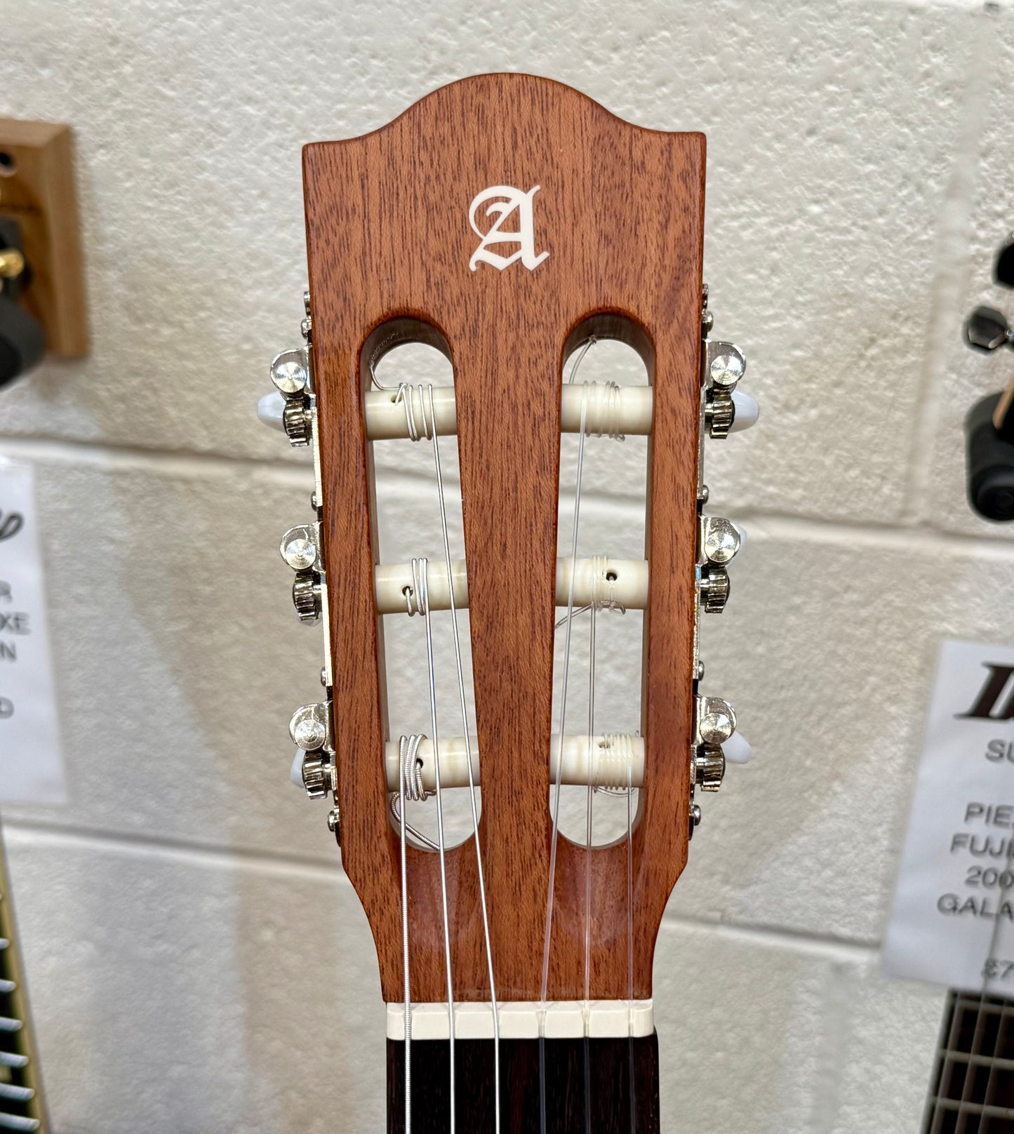 🌟Alhambra Z-Nature CT EZ Thin Bodied Cutaway Electro Classical Guitar~ Nylon 🌟