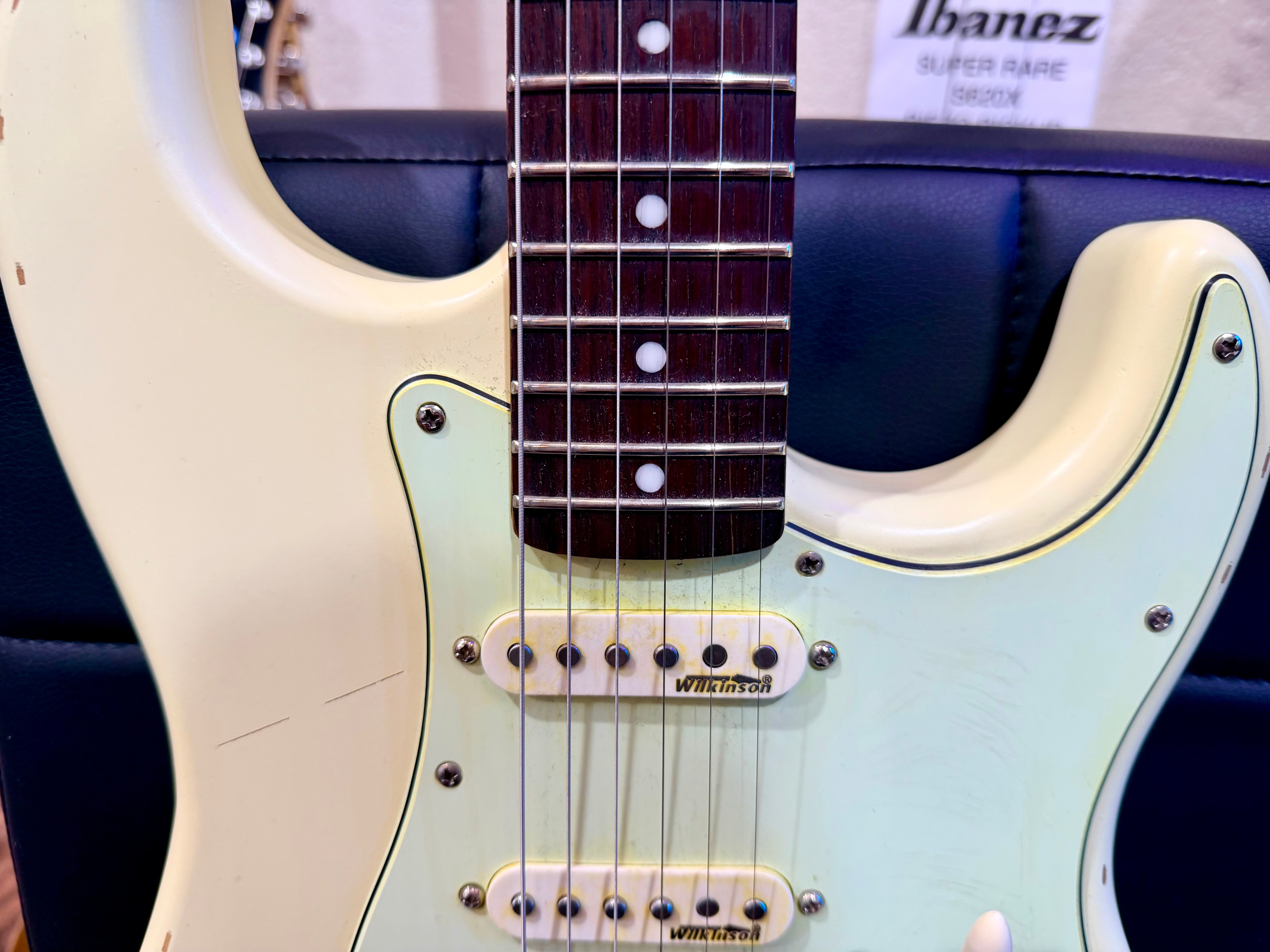 🔥2020🔥 Vintage V6 Thomas Blug Signature Guitar~ Distressed Relic~ Vintage White