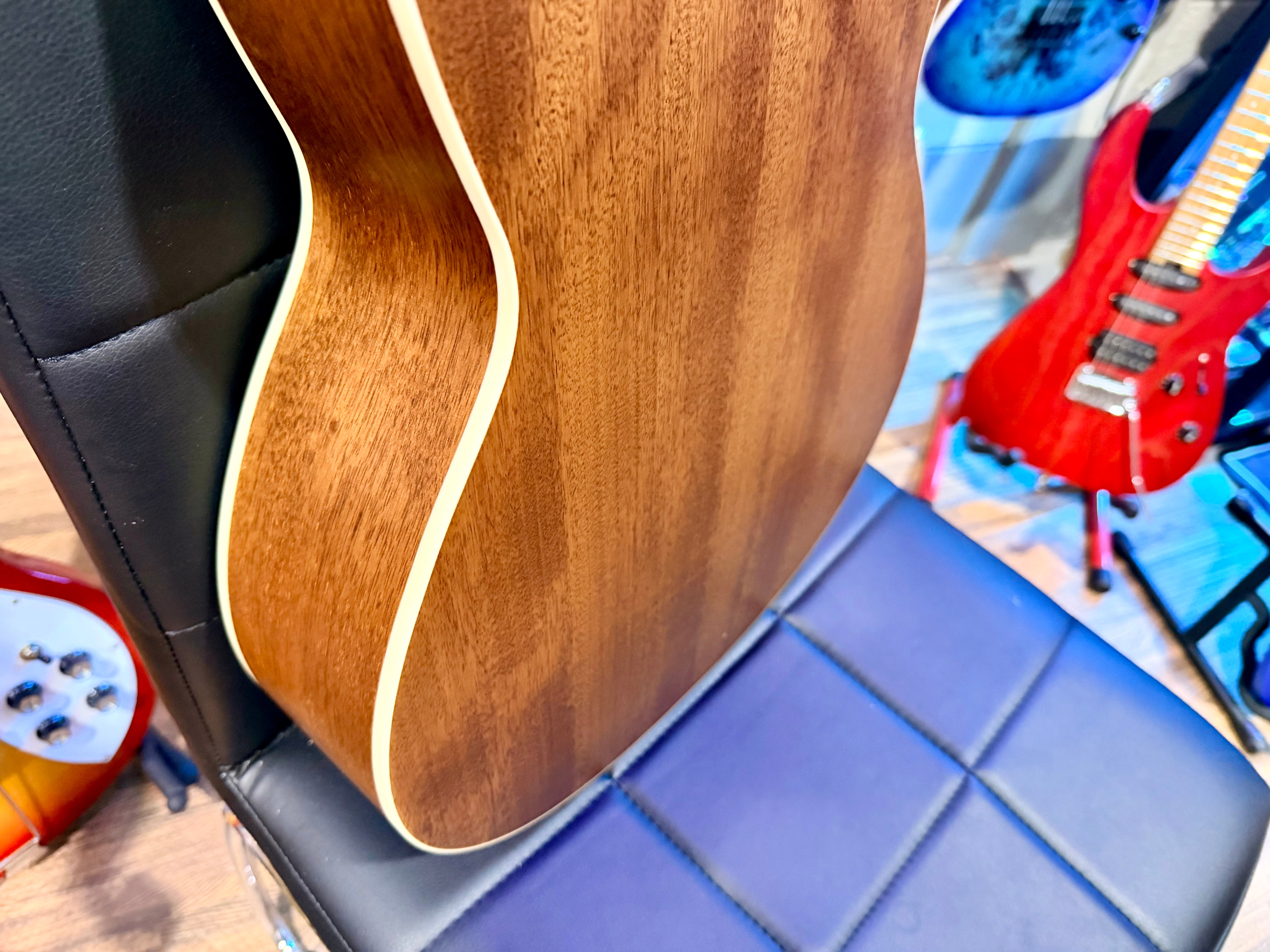 🌟2021🌟 PRS SE Tonare Parlour P20E Electro-Acoustic Guitar~ White + Gig Bag!