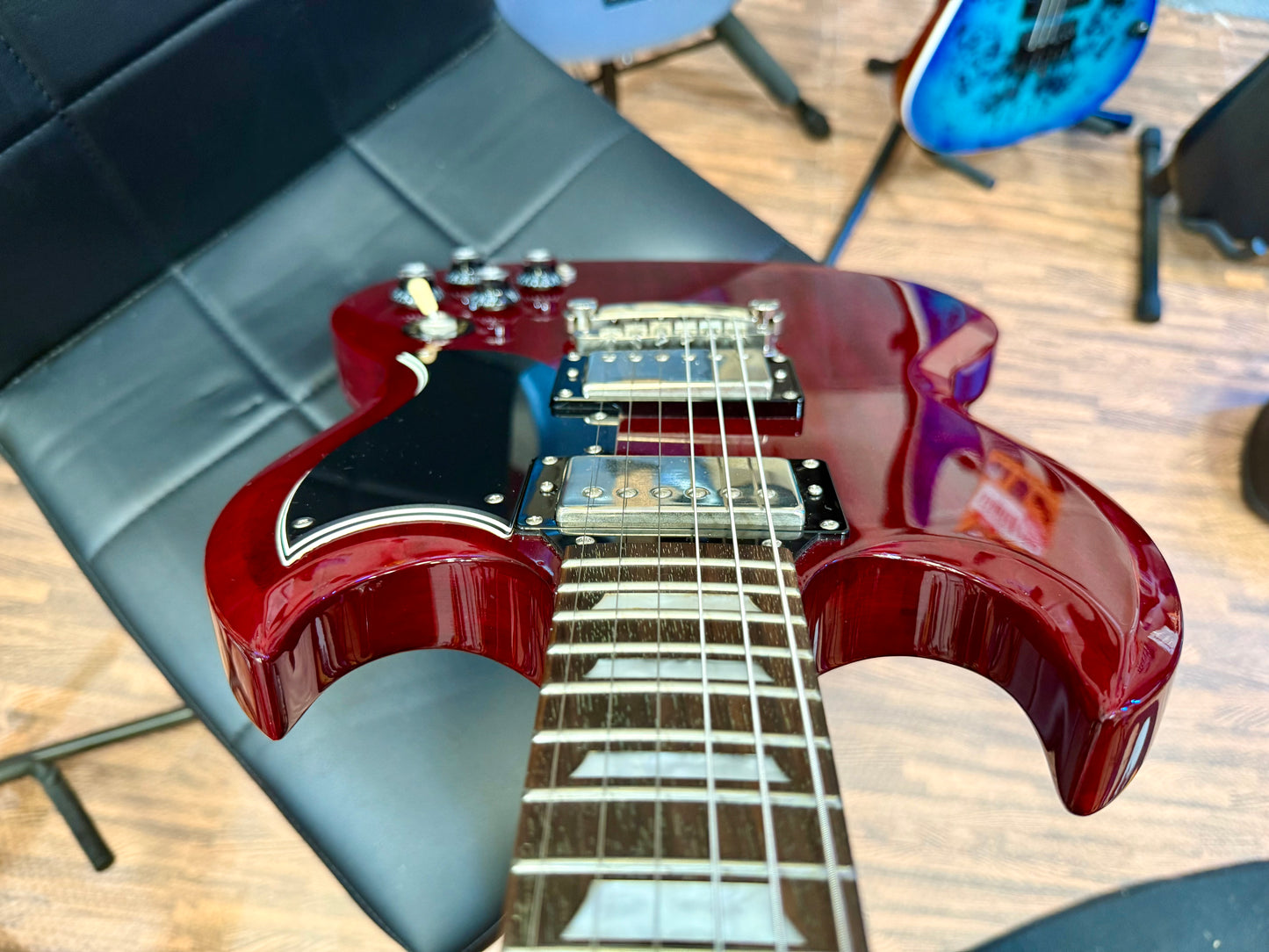 🍒2012🍒 Epiphone SG G-400 Pro~ Heritage Cherry Red + Hiscox Hard Case!
