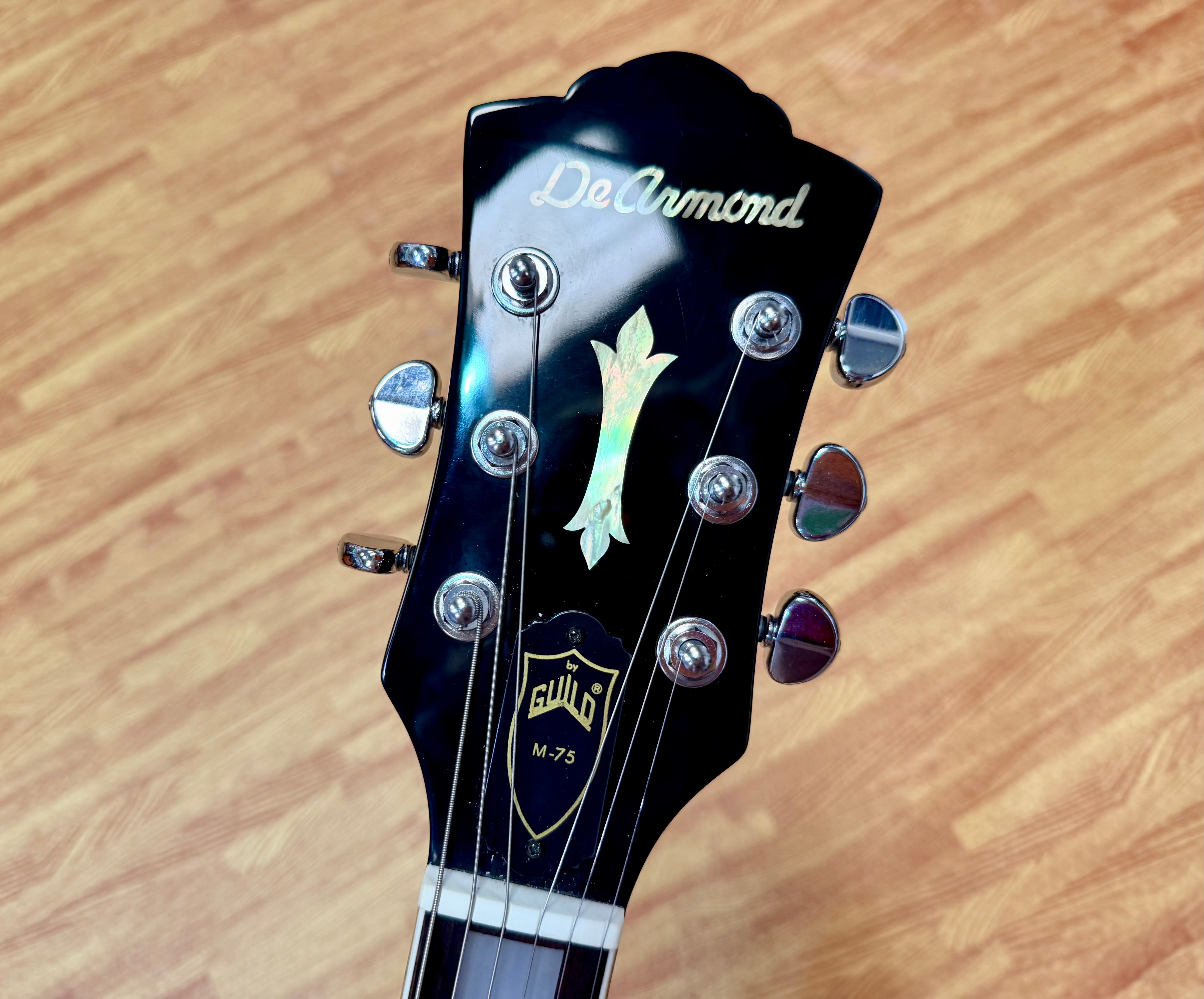 🔥2008🔥 DeArmond M-75 by Guild~ Gloss Black~ Korean Made With USA 2K Pickups!