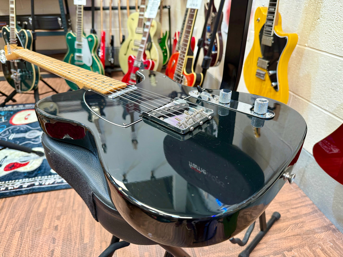 🔥 1977 USA 🔥 Fender Telecaster~ All Original Black~ Maple Board~ Hard Case!