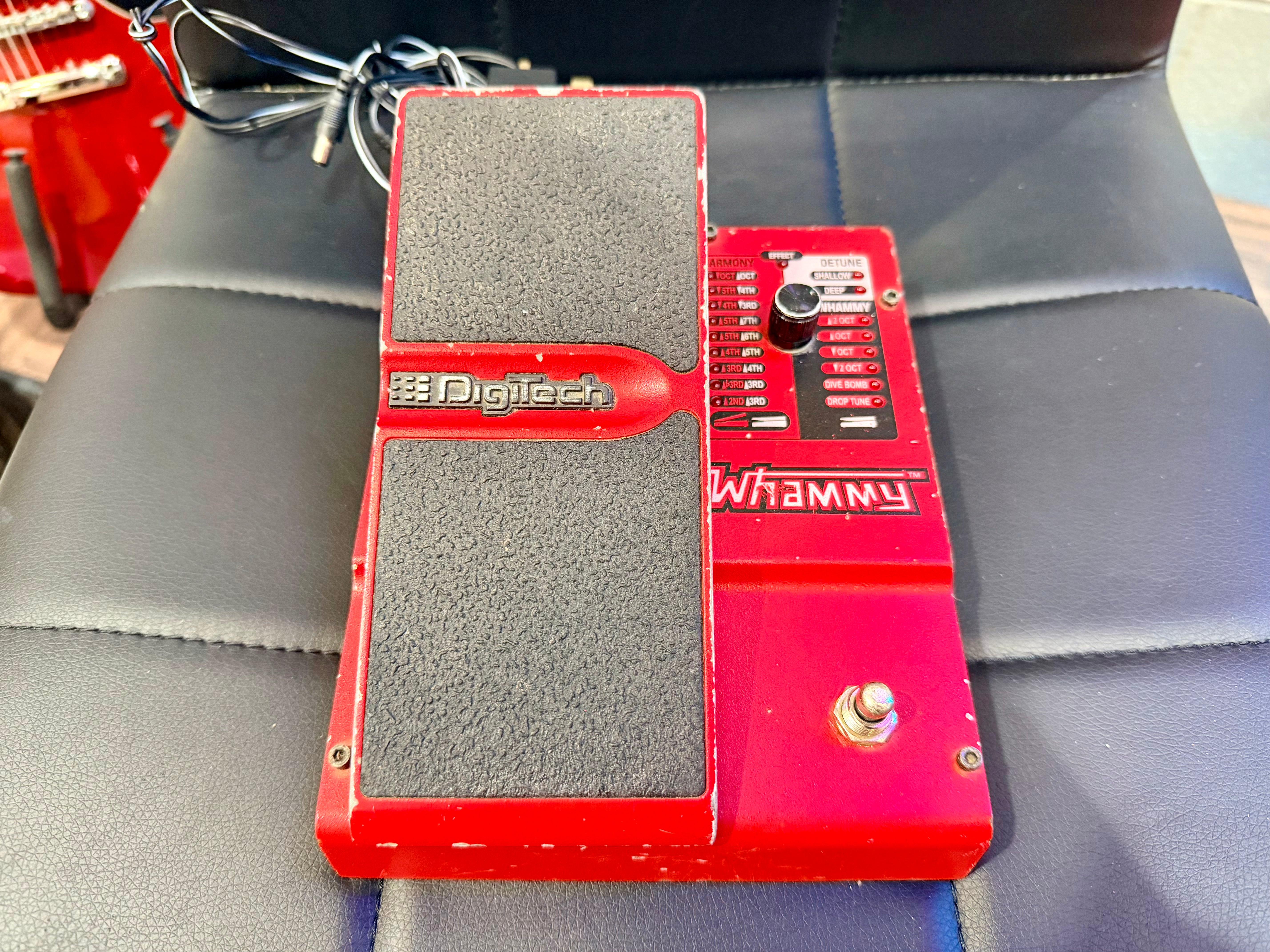 🎸 Digitech Whammy 4 IV Pitch Shifter Guitar Pedal~ Effects Unit 🎸