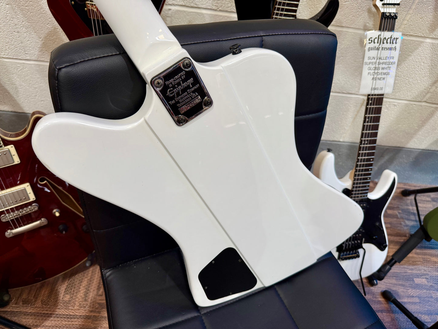 🔥RARE WHITE🔥 Epiphone Thunderbird T-Bird Bass~ Made In Korea~ 2007 Model!