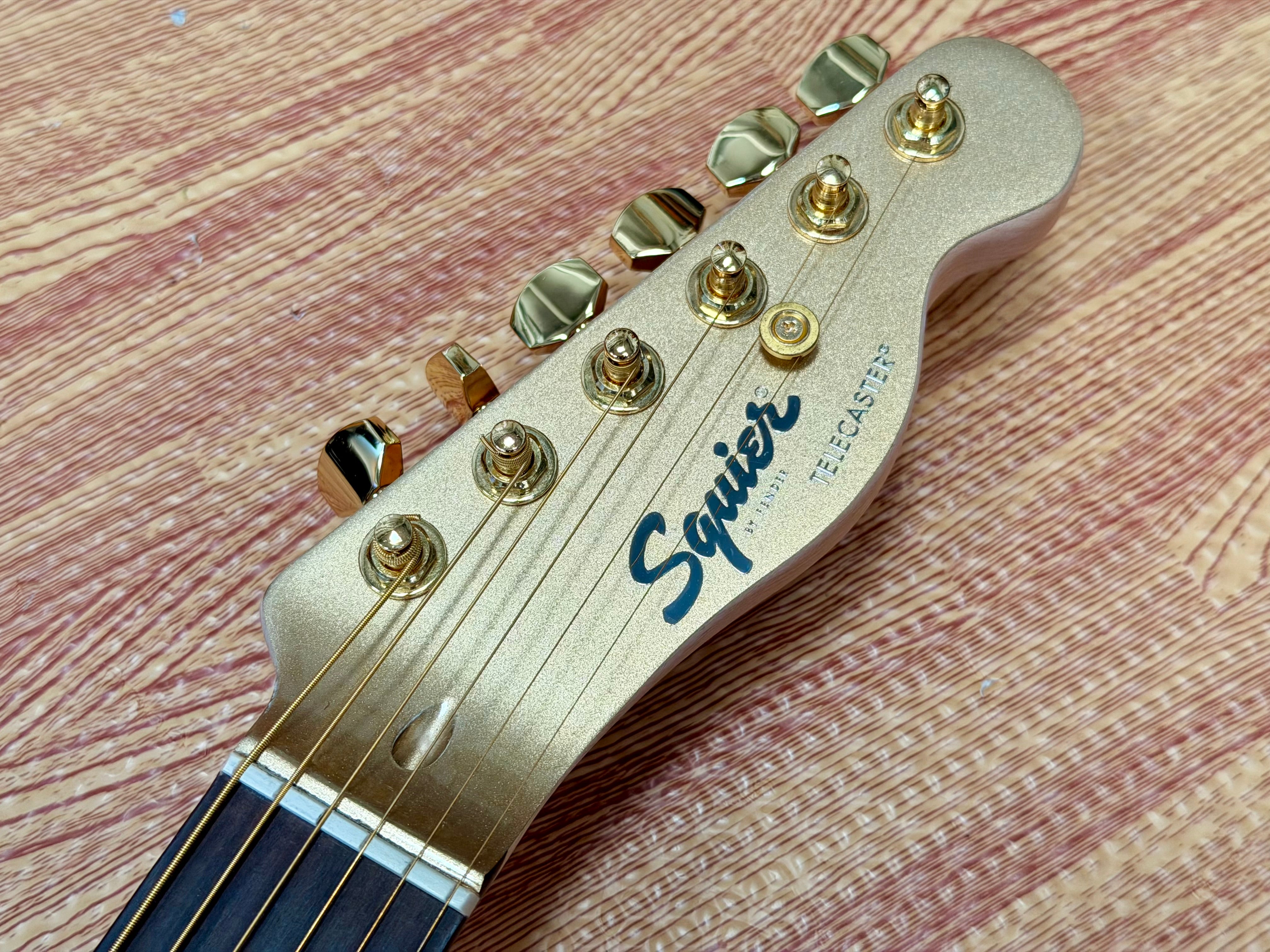 ✨MINT✨ Fender Squier John 5 Signature Artist Series Telecaster~ Frost Gold~ 2020