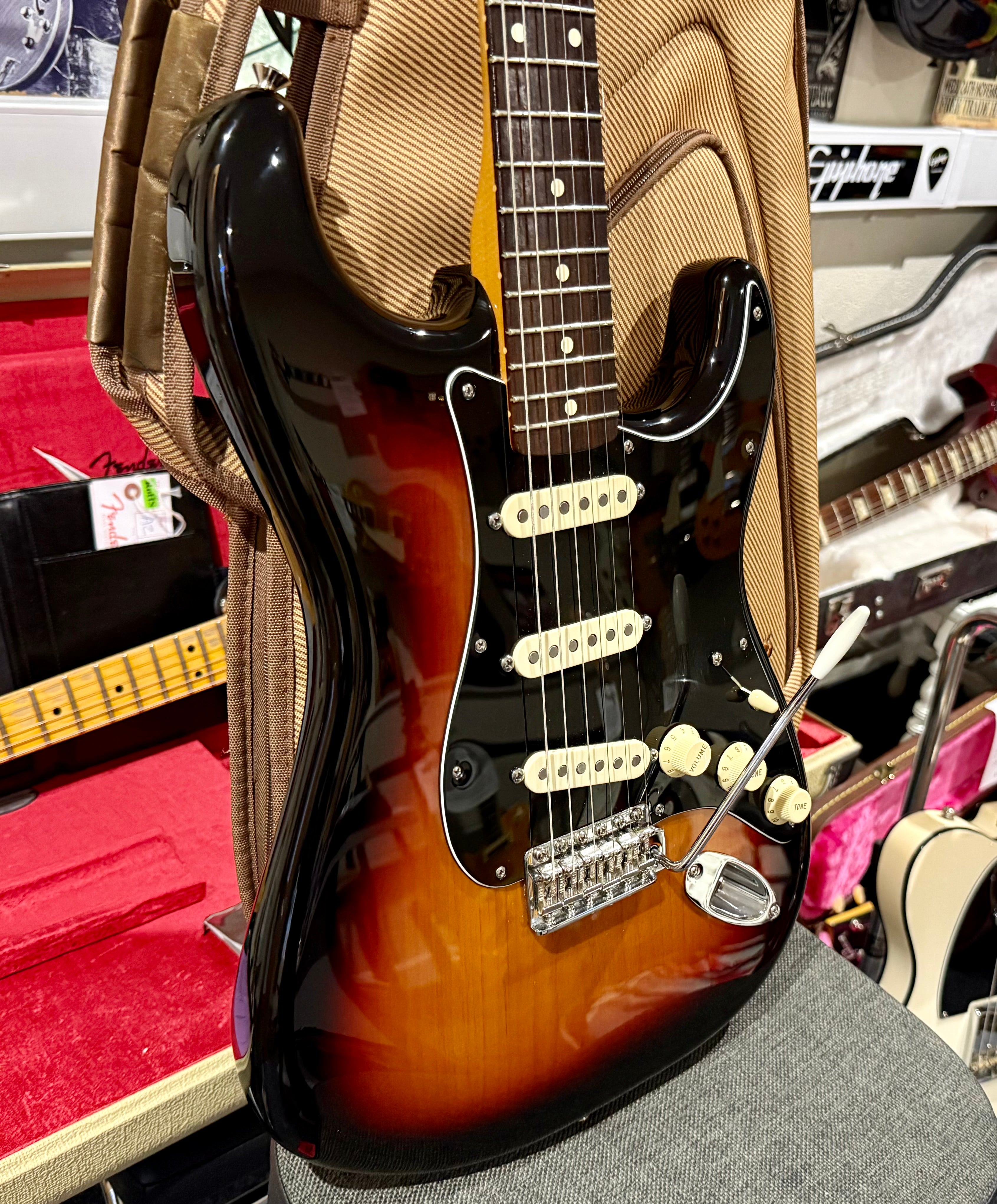 🔥LOLLAR 64 PICKUP UPGRADE🔥 Fender Vintera II ‘60s Stratocaster 2023~ Sunburst!