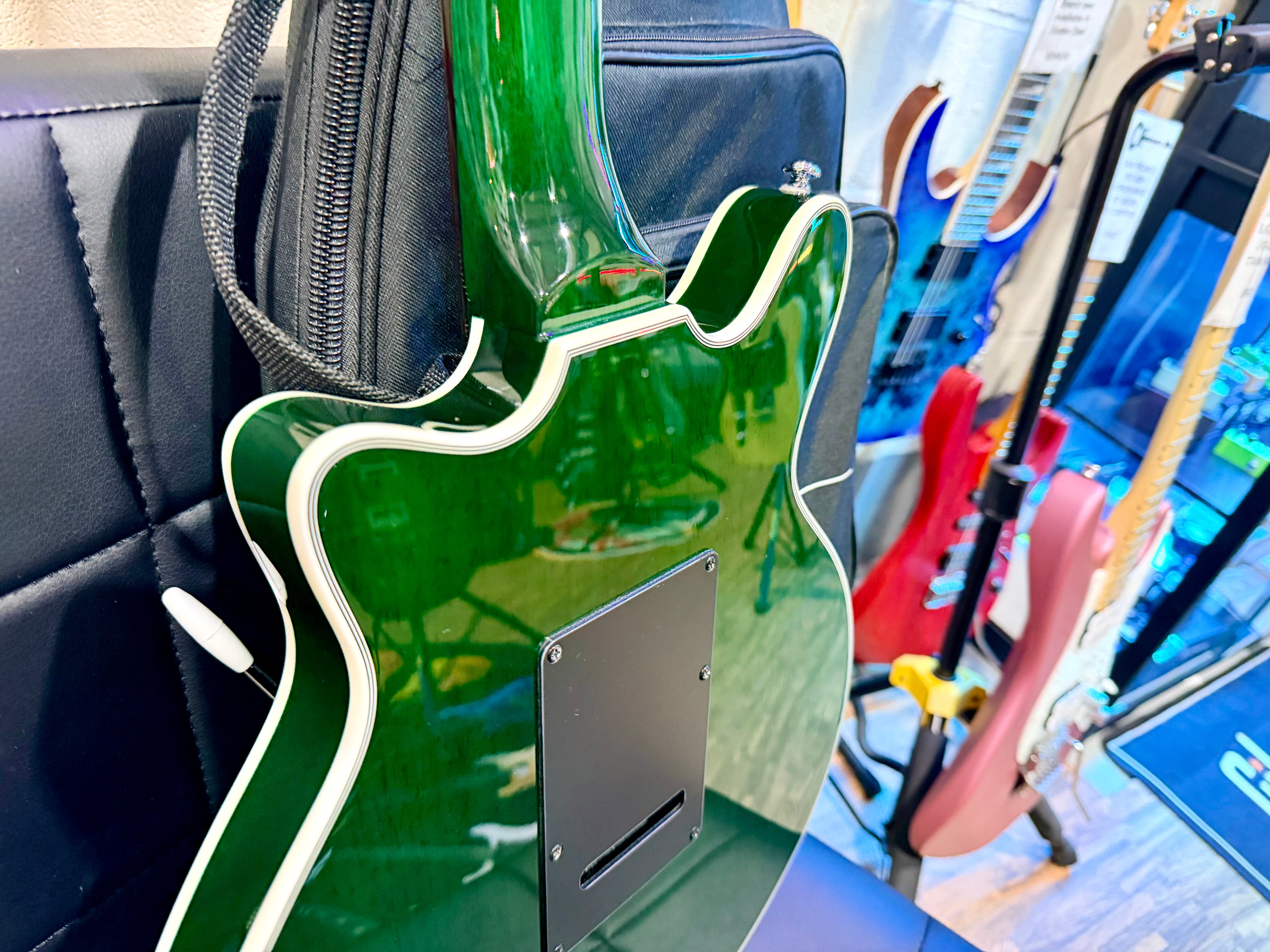 🌟LTD EDITION🌟 Brian May BMG Special Edition~ Emerald Green Model + Gig Bag!