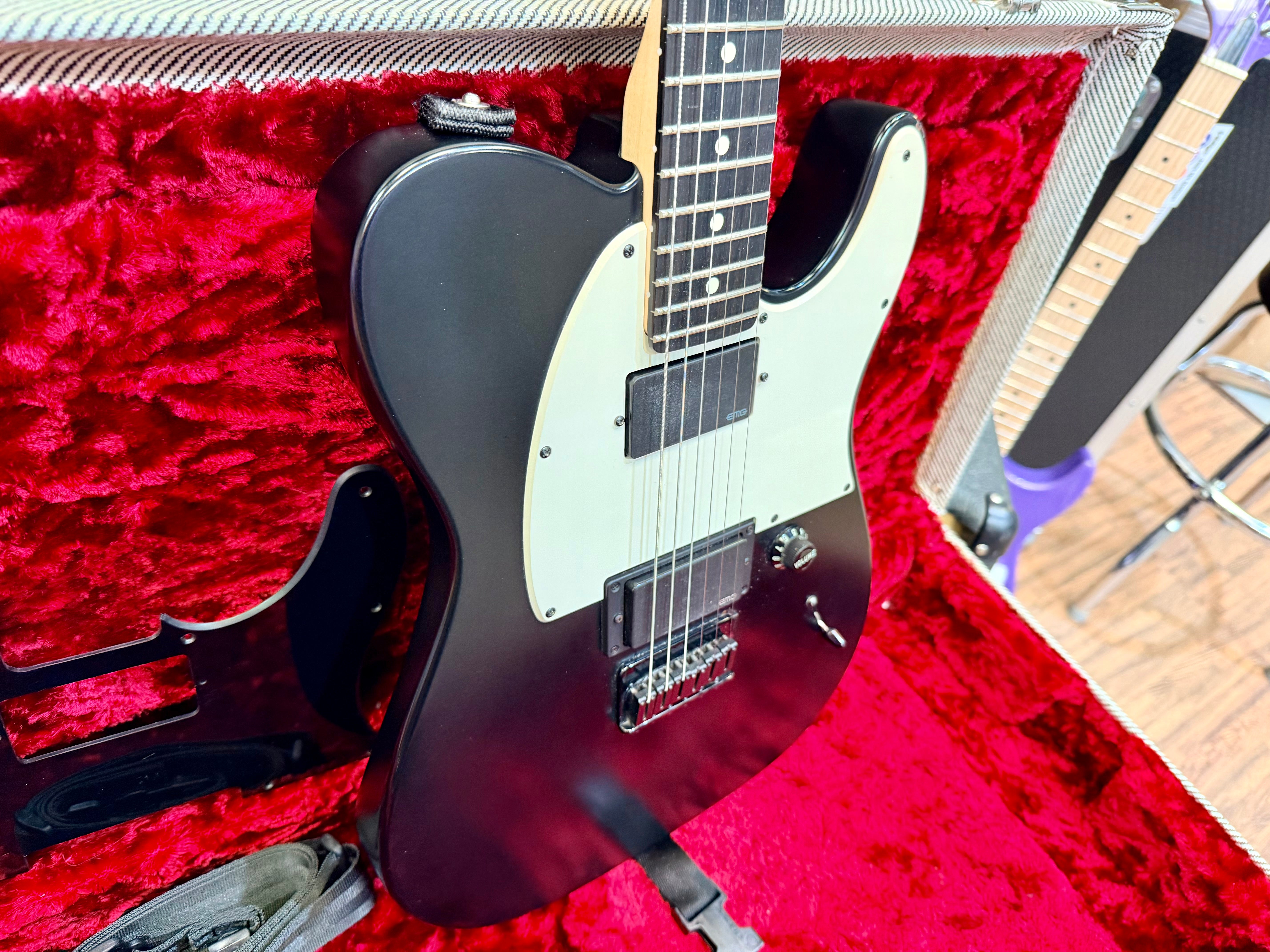 🔥 Fender Jim Root Telecaster~ Black Ebony~ EMG 81/60~ 2021 Neck & 2015 Body 🔥