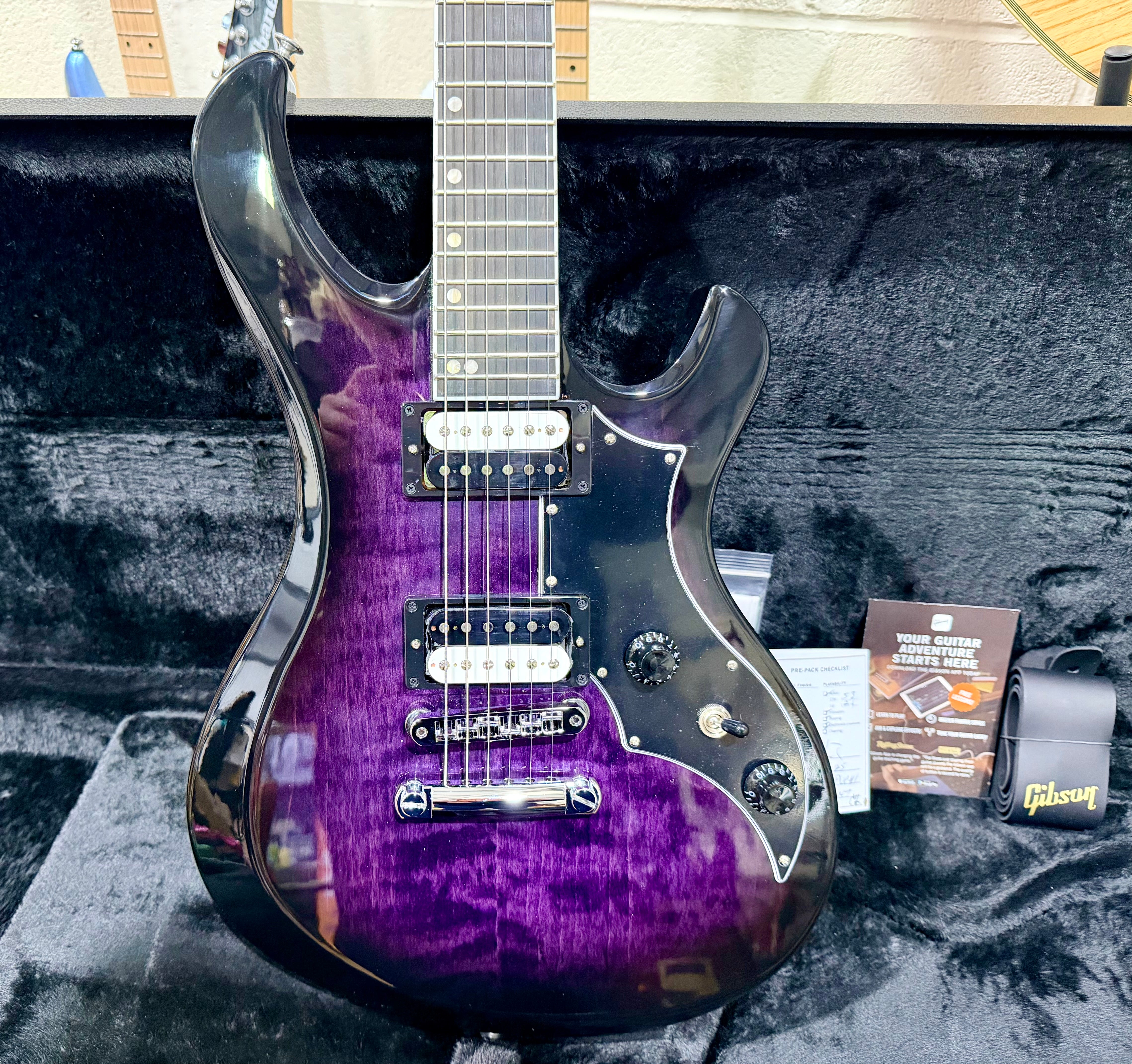 🔥NEW🔥 2025 Gibson Victory Figured Top~ Dark Purple Burst~ Hard Case & Docs!