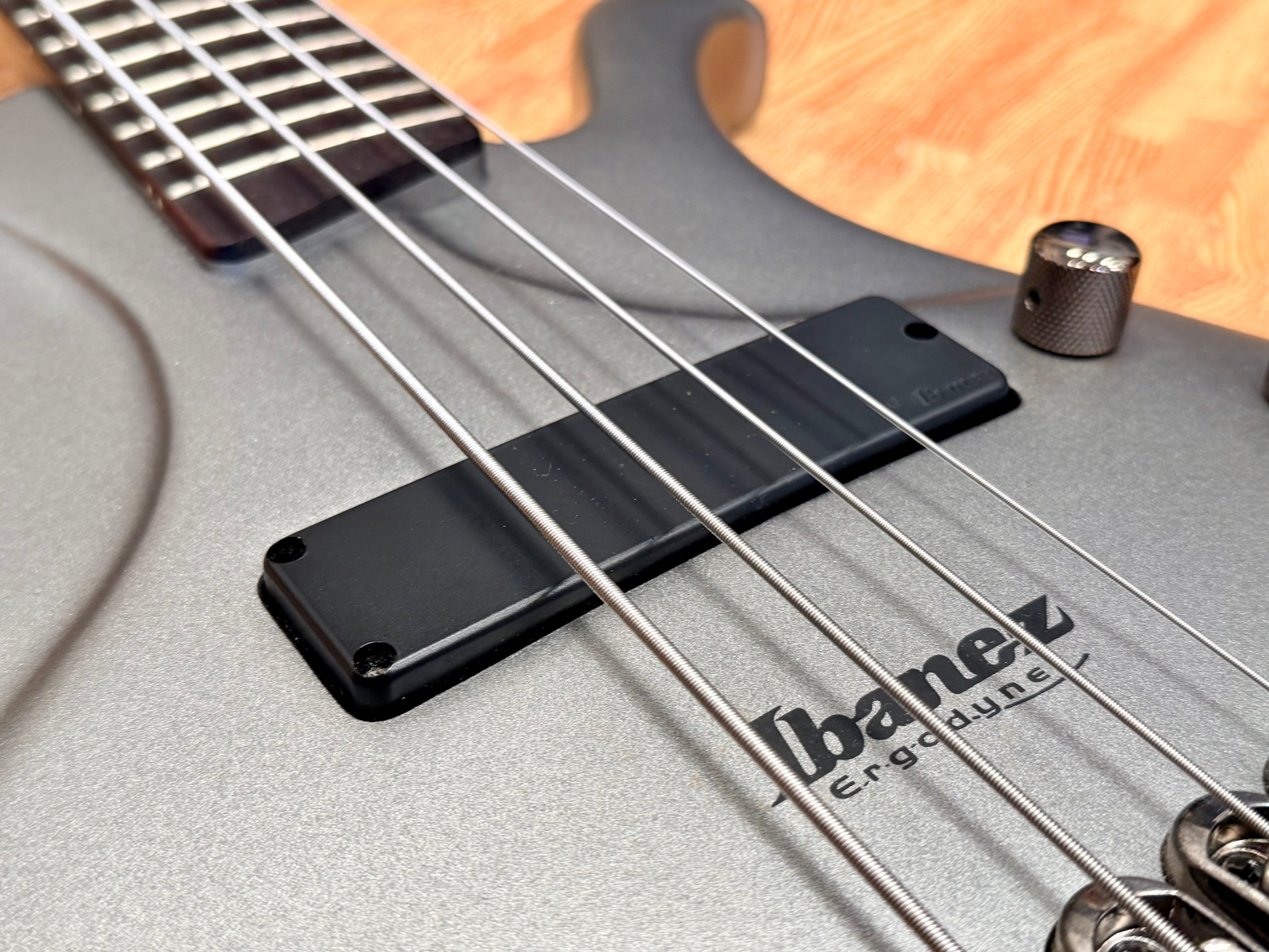 🔥RARE🔥 2001 Ibanez Ergodyne EDA900 Bass~ Korea~ Silver Flat Luthite~ Piezo!