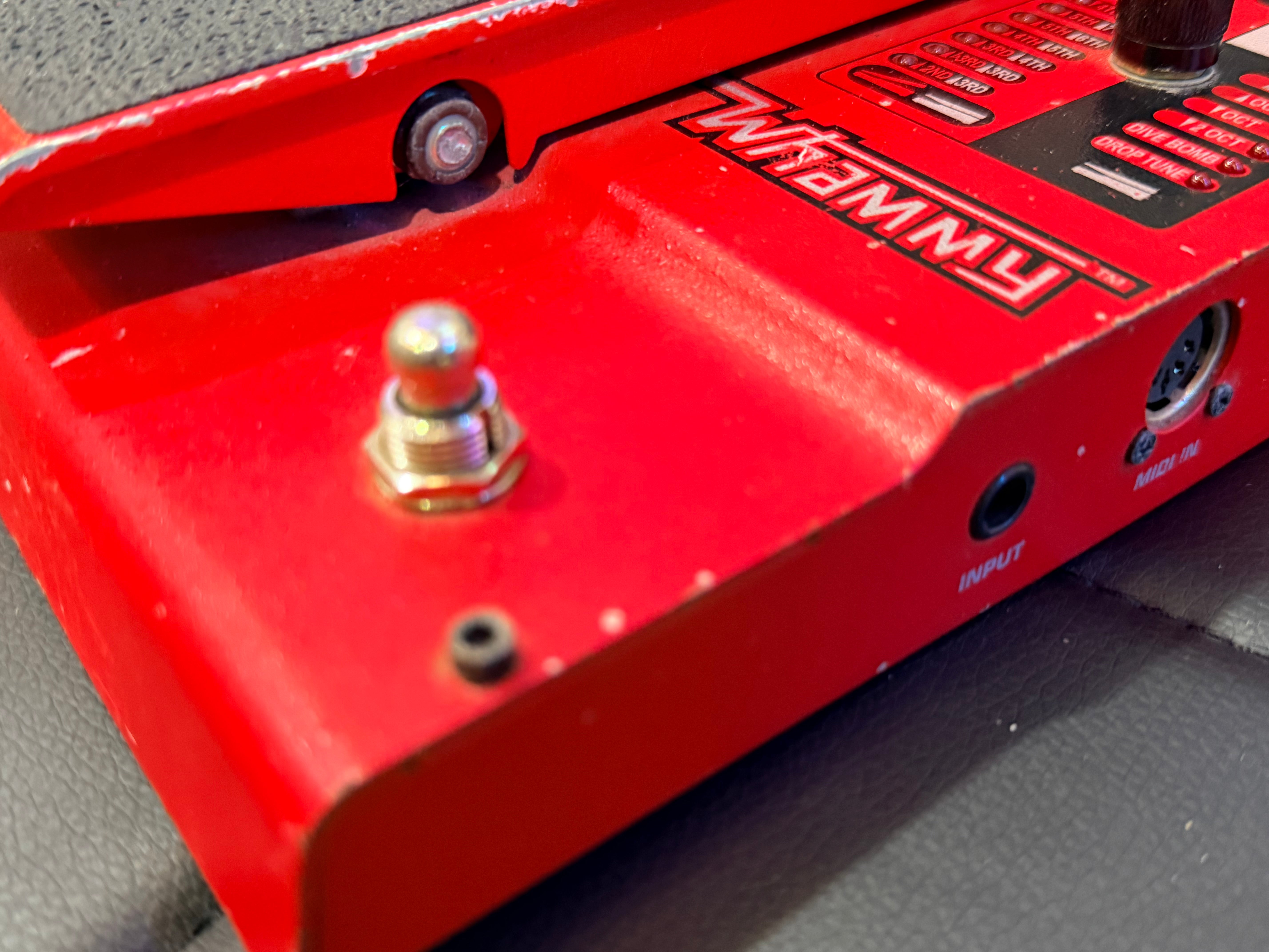 🎸 Digitech Whammy 4 IV Pitch Shifter Guitar Pedal~ Effects Unit 🎸