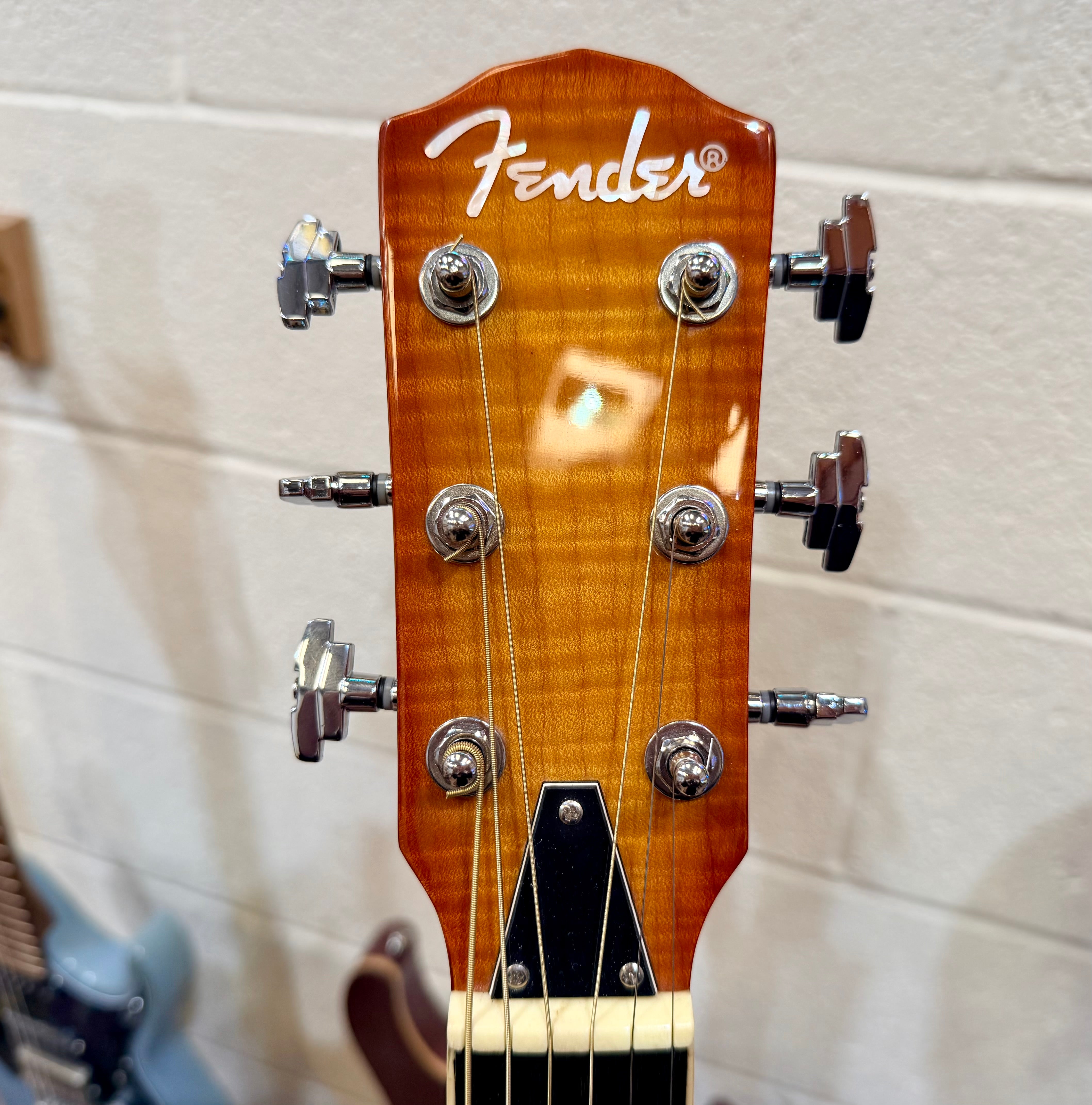 ☀️2010☀️ Fender FR-50CE Cutaway Electro Acoustic Resonator Guitar~ Sunburst!