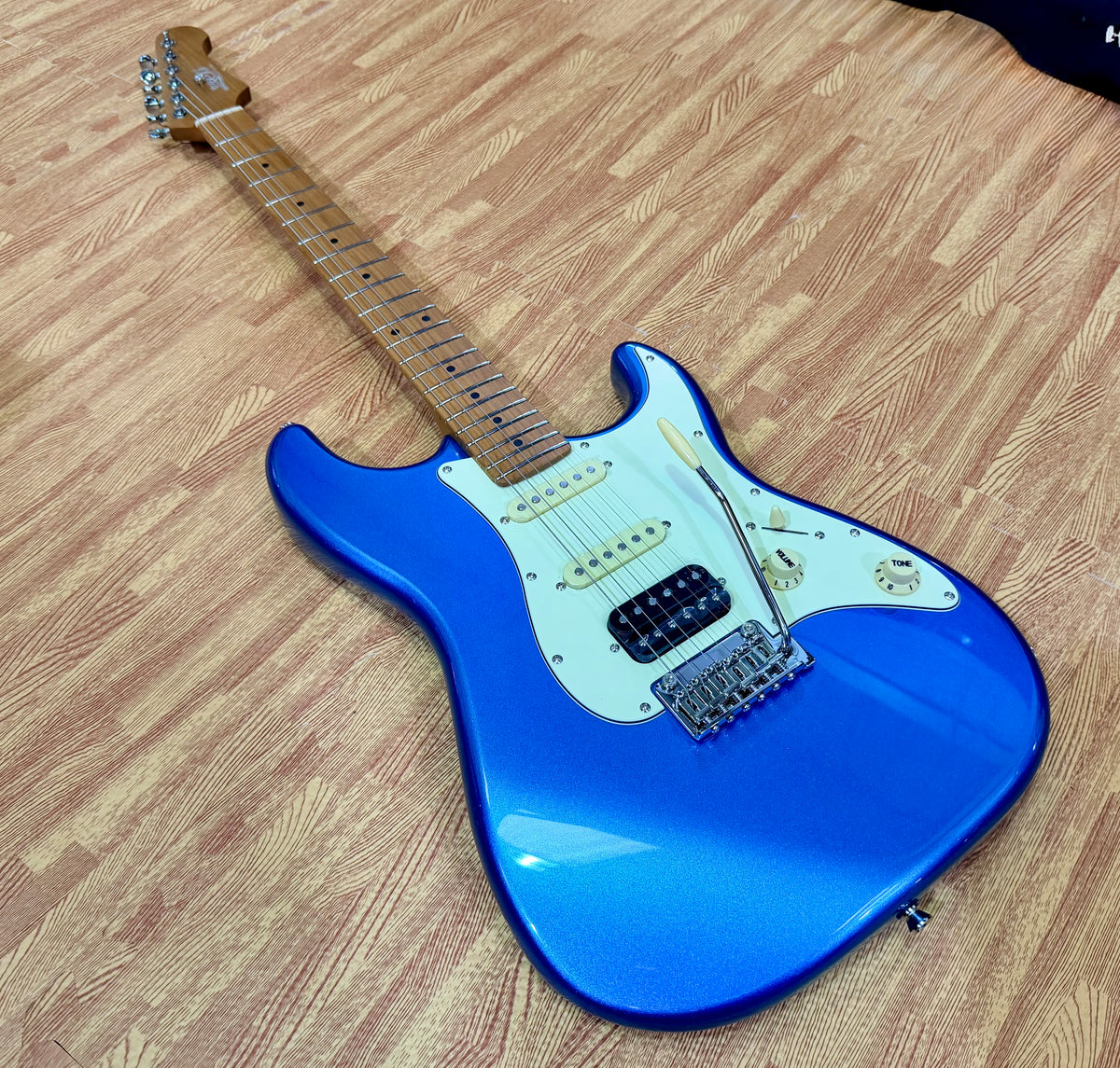 JET JS-400 HSS Electric Guitar~ Lake Placid Blue~ Strat~ 2026