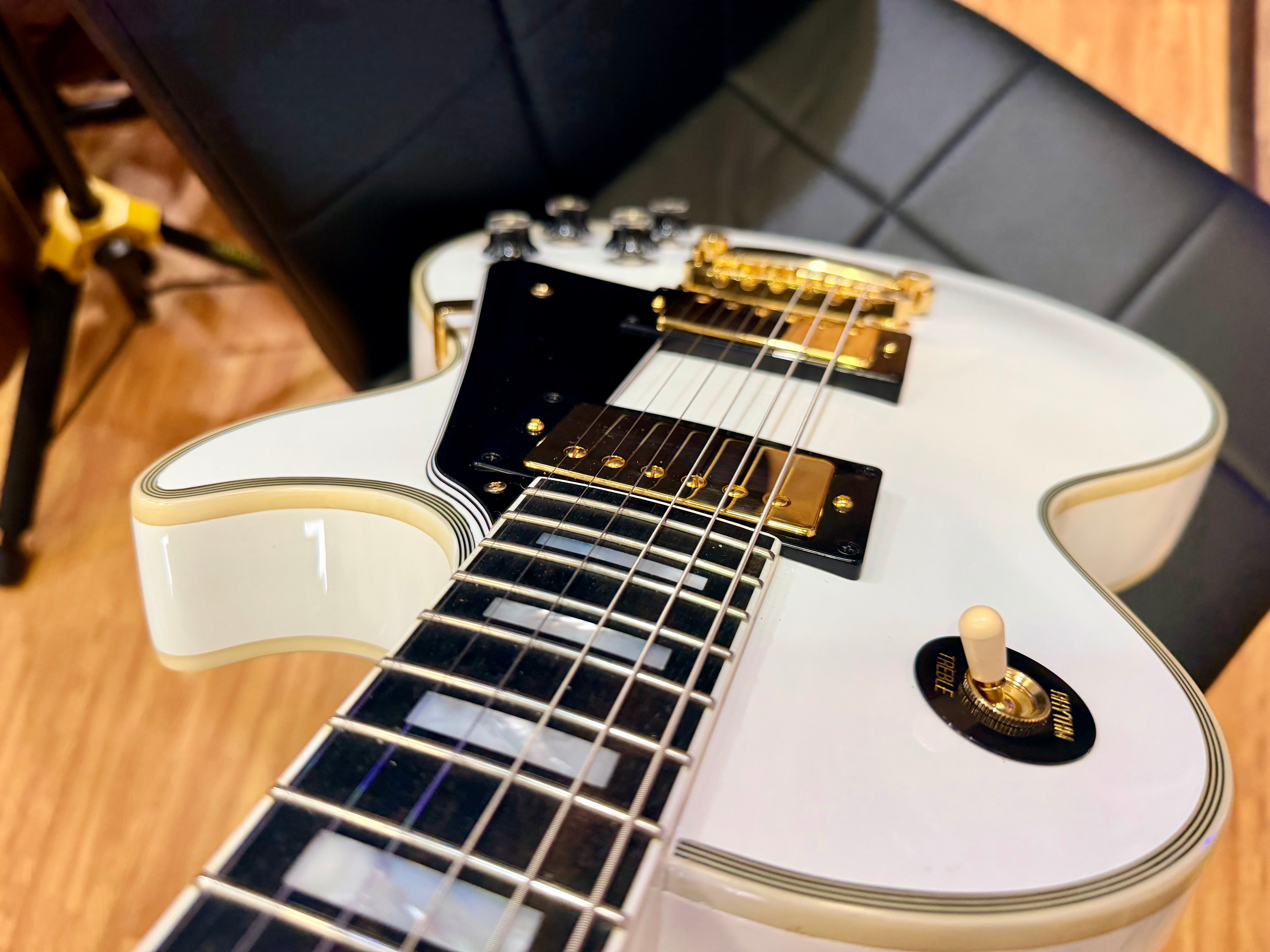 🔥2024🔥 Epiphone Inspired By Gibson Custom Les Paul~ Alpine White~ USA Pickups!