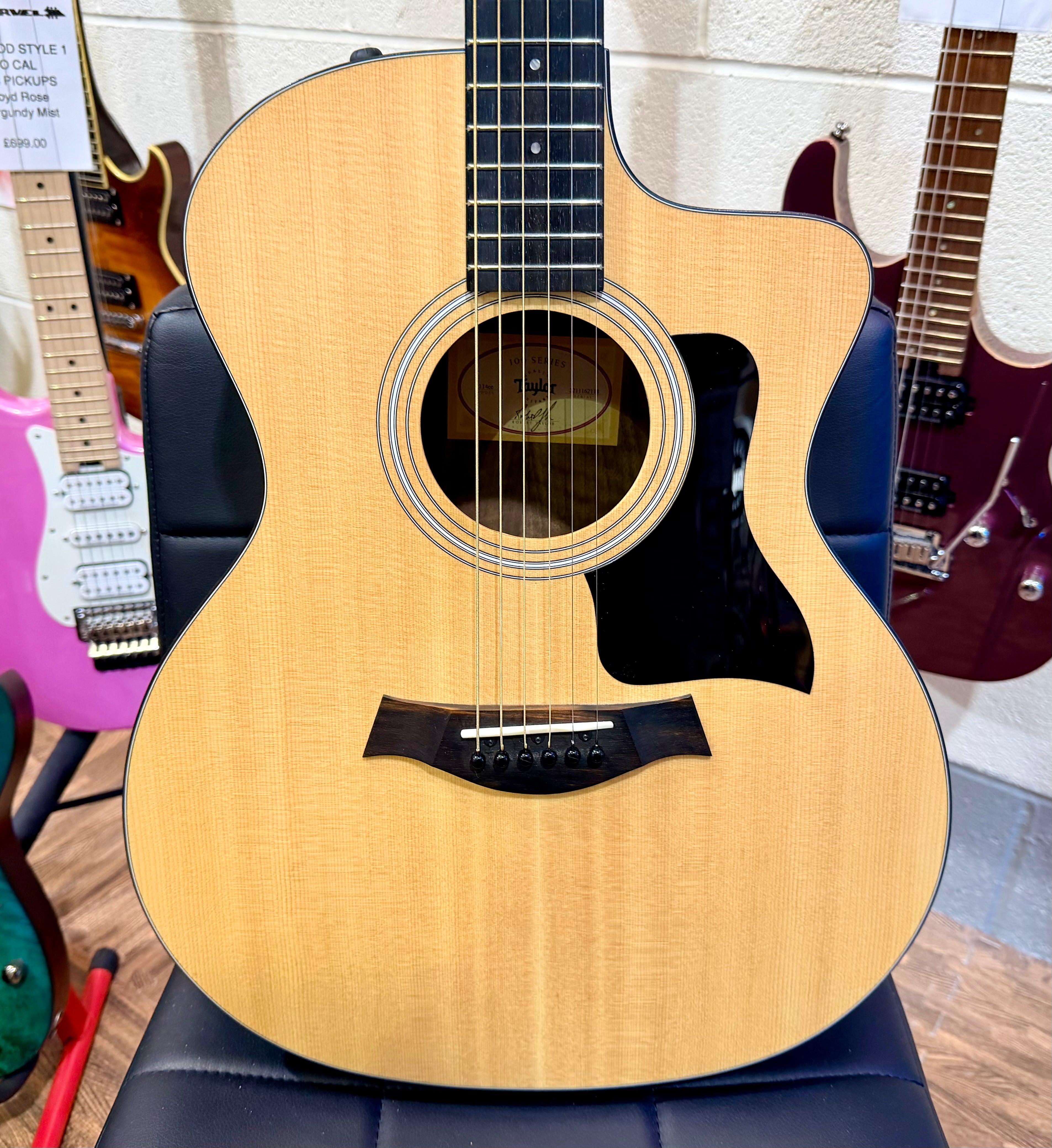 🌟MINT🌟 Taylor 114ce Grand Auditorium Electro Acoustic Guitar~ Natural~ Gig Bag!