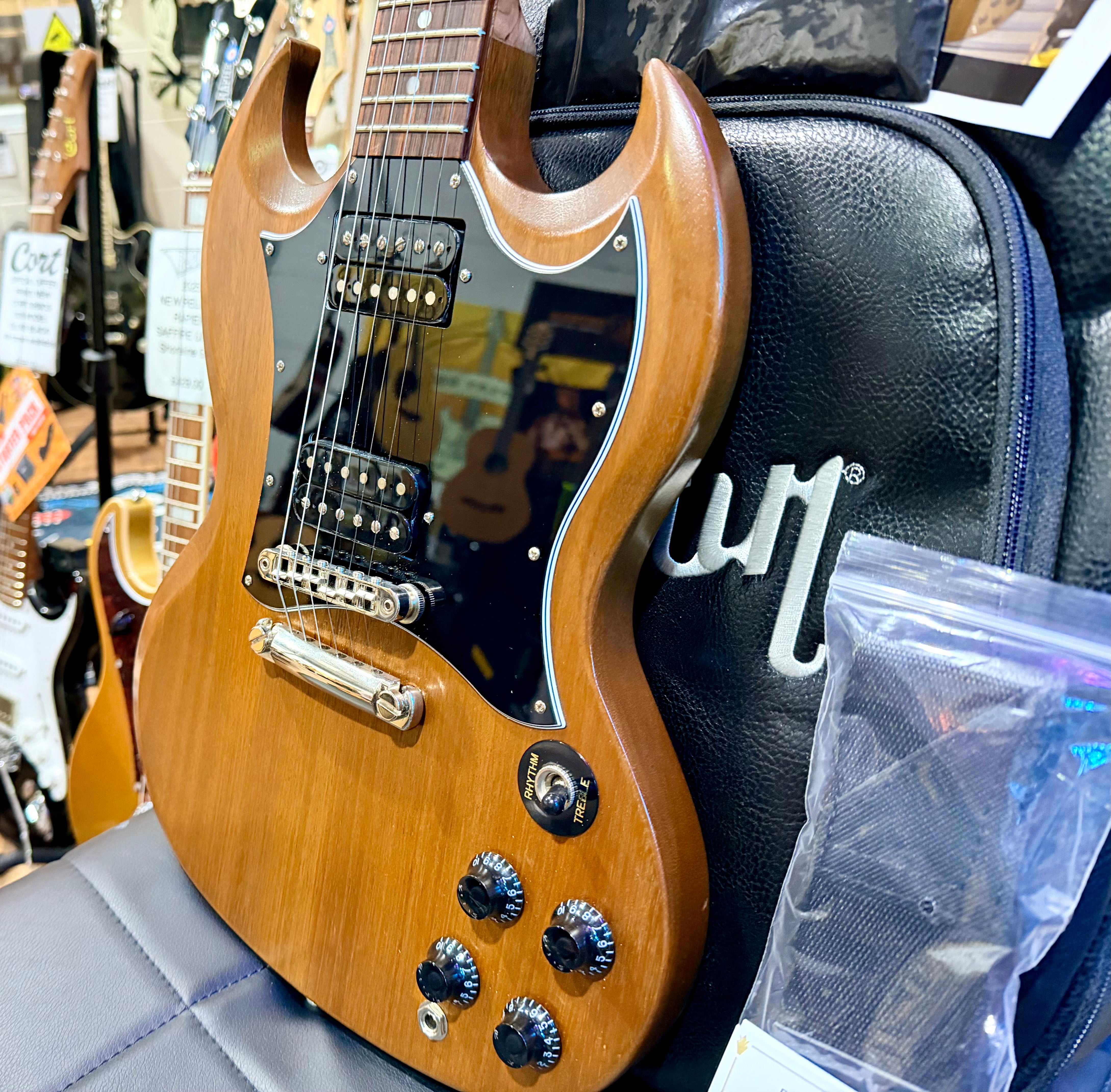 ๐2022๐ Gibson SG Tribute~ Natural Walnut Finish~ Worn Satin~ Case + Candy!