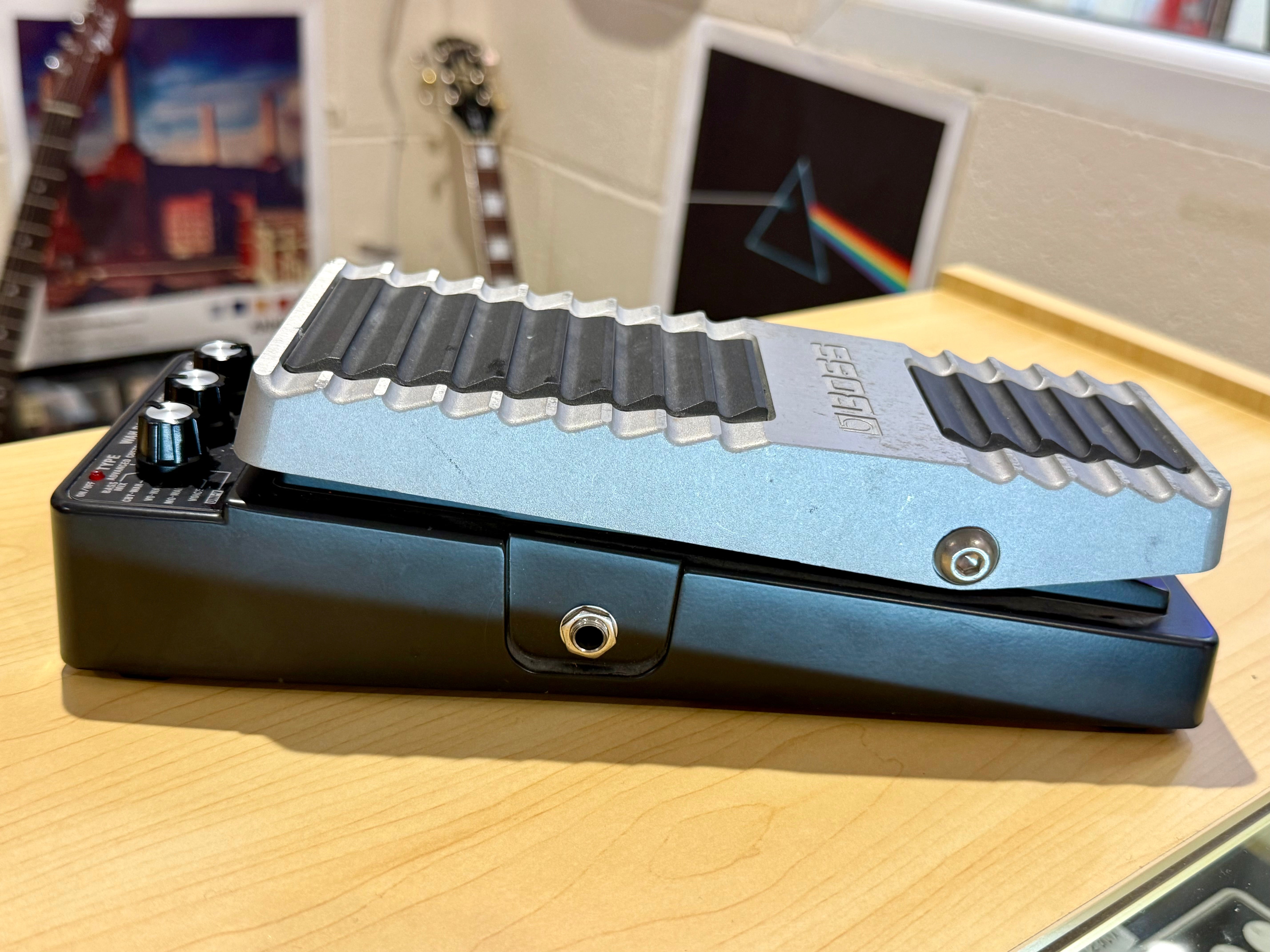 🎸 Boss PW-10 V-Wah COSM Pedal~ Guitar Effects Unit 🎸