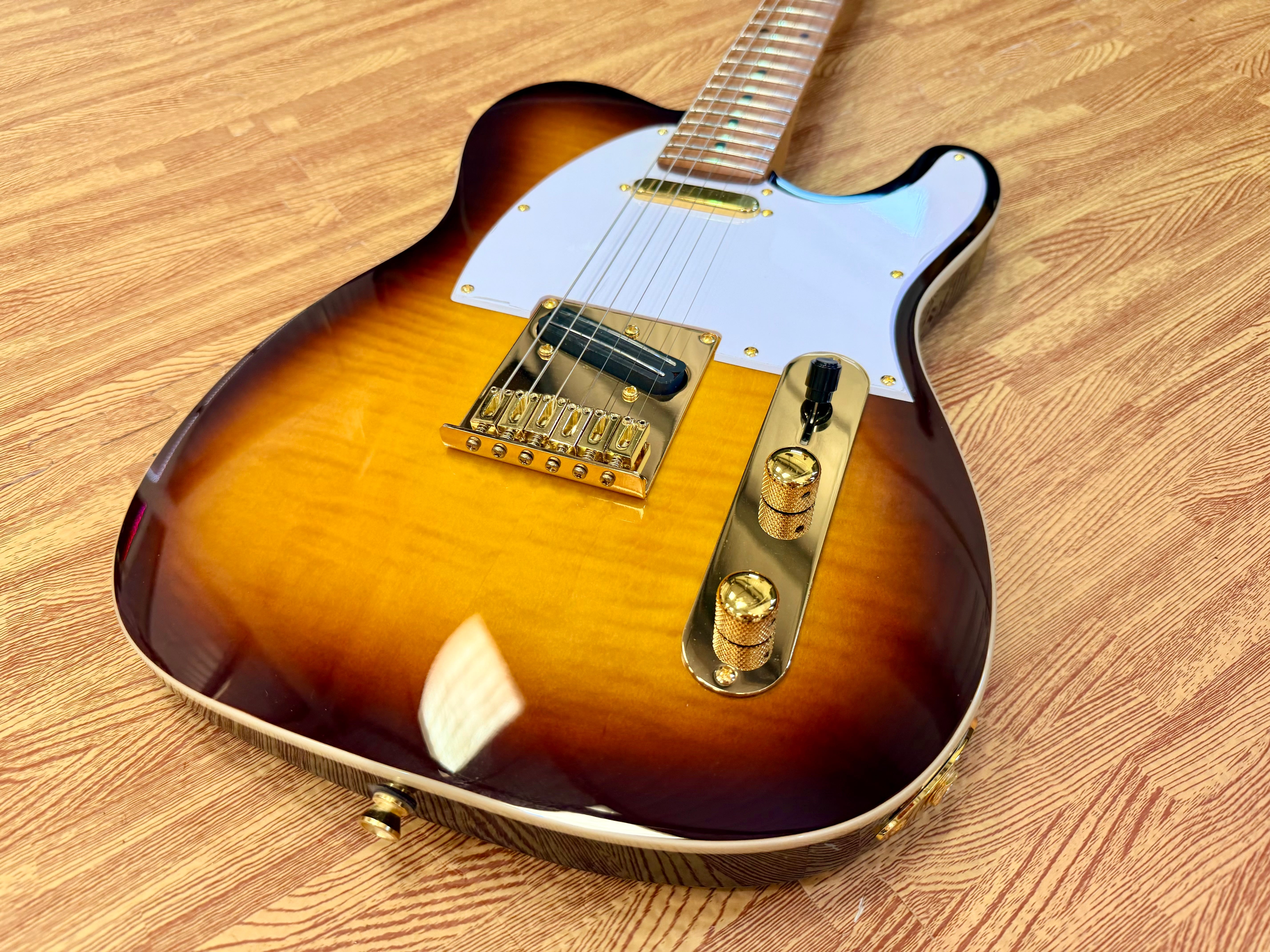 ⚡️NEW⚡️ JET JT-600 Tobacco Burst Electric Guitar~ Richie Kotzen~ Flamed Maple!