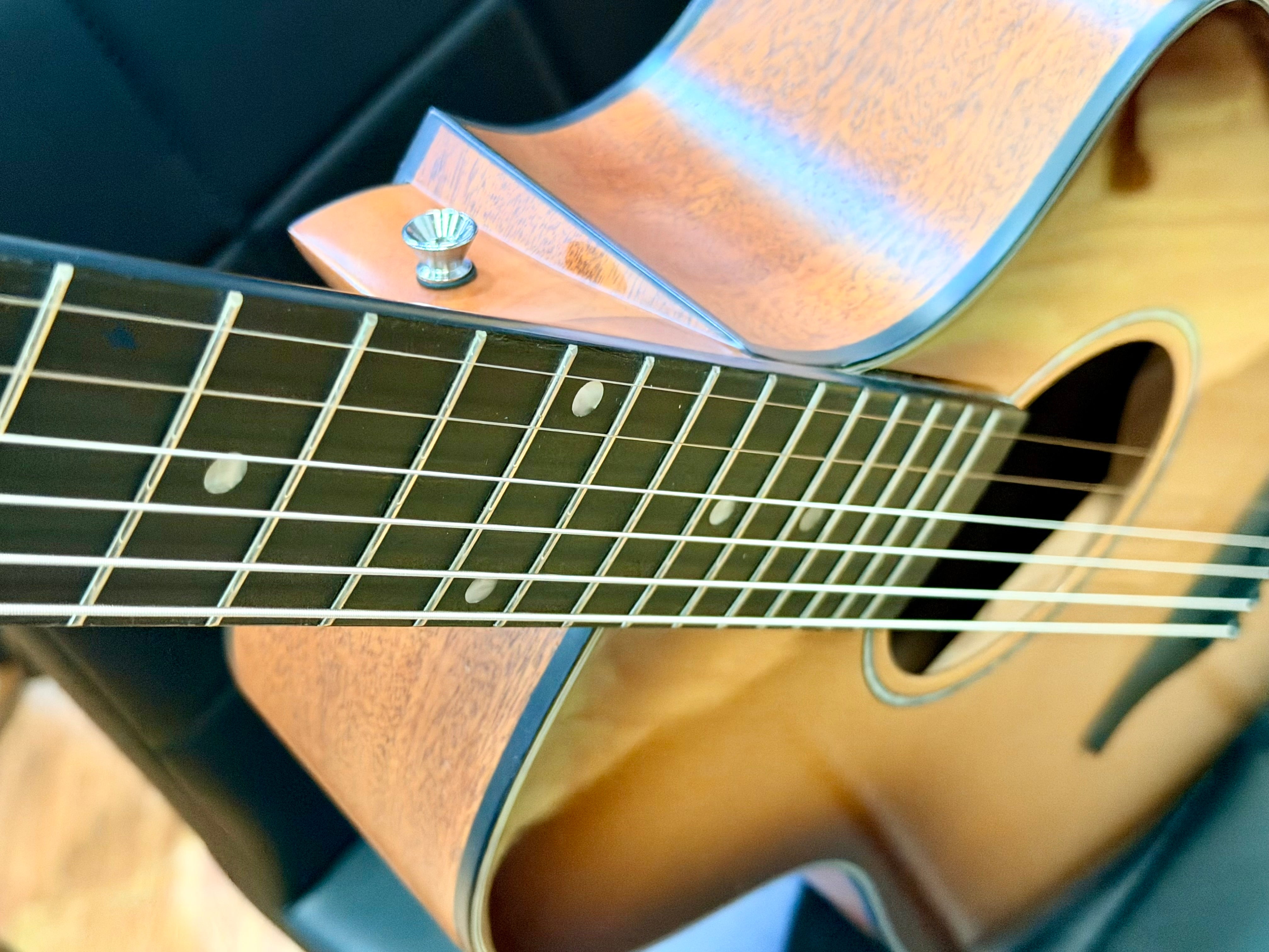 ✨NEW✨ Vintage Pacific Coast VEC300CA Electro-Acoustic Guitar~ Cappuccino Burst!