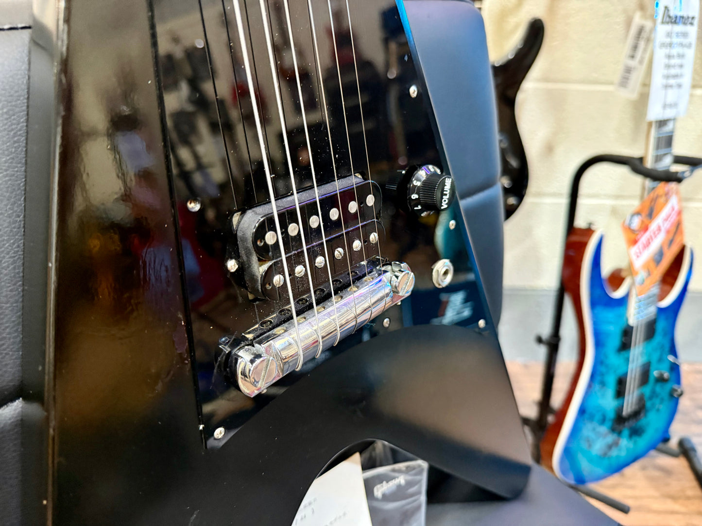 🔥2011 USA🔥 Gibson Melody maker Flying V~ Matte Black Satin~ Gig Bag & Docs!