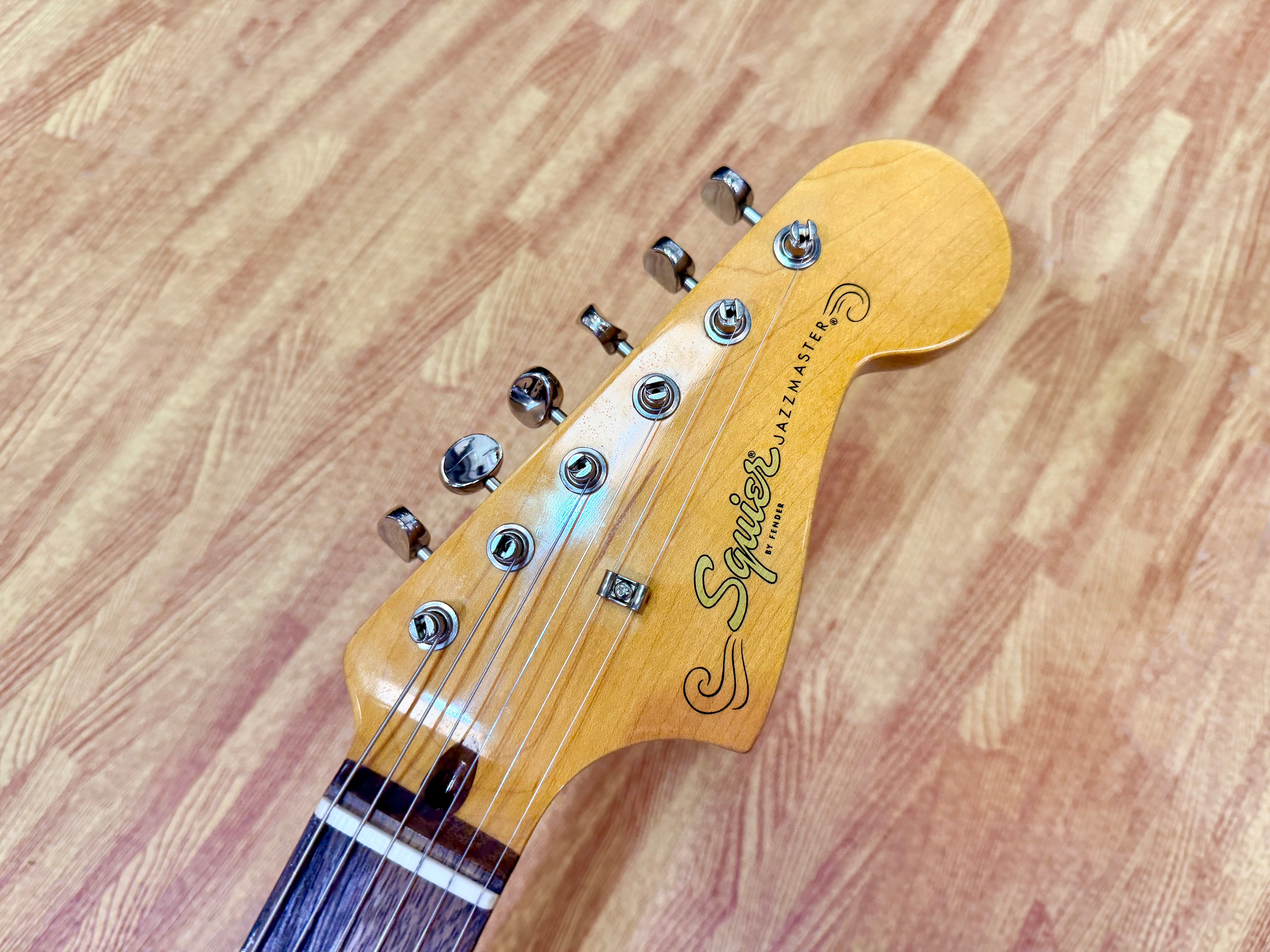 ✨1/250✨ Limited Edition Squier Classic Vibe 60’s Jazzmaster FSR Black & Gold!