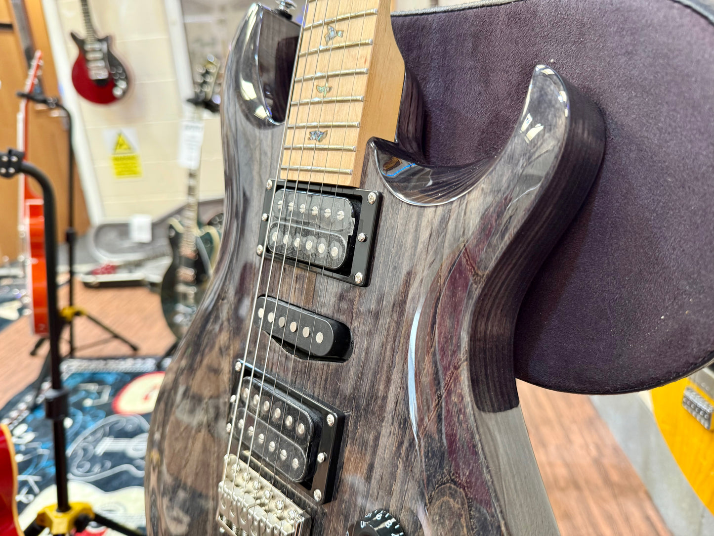 🔥NEW🔥 PRS SE Specialty~ Swamp Ash Special - Charcoal HSH~ Maple Neck~ Gig Bag!
