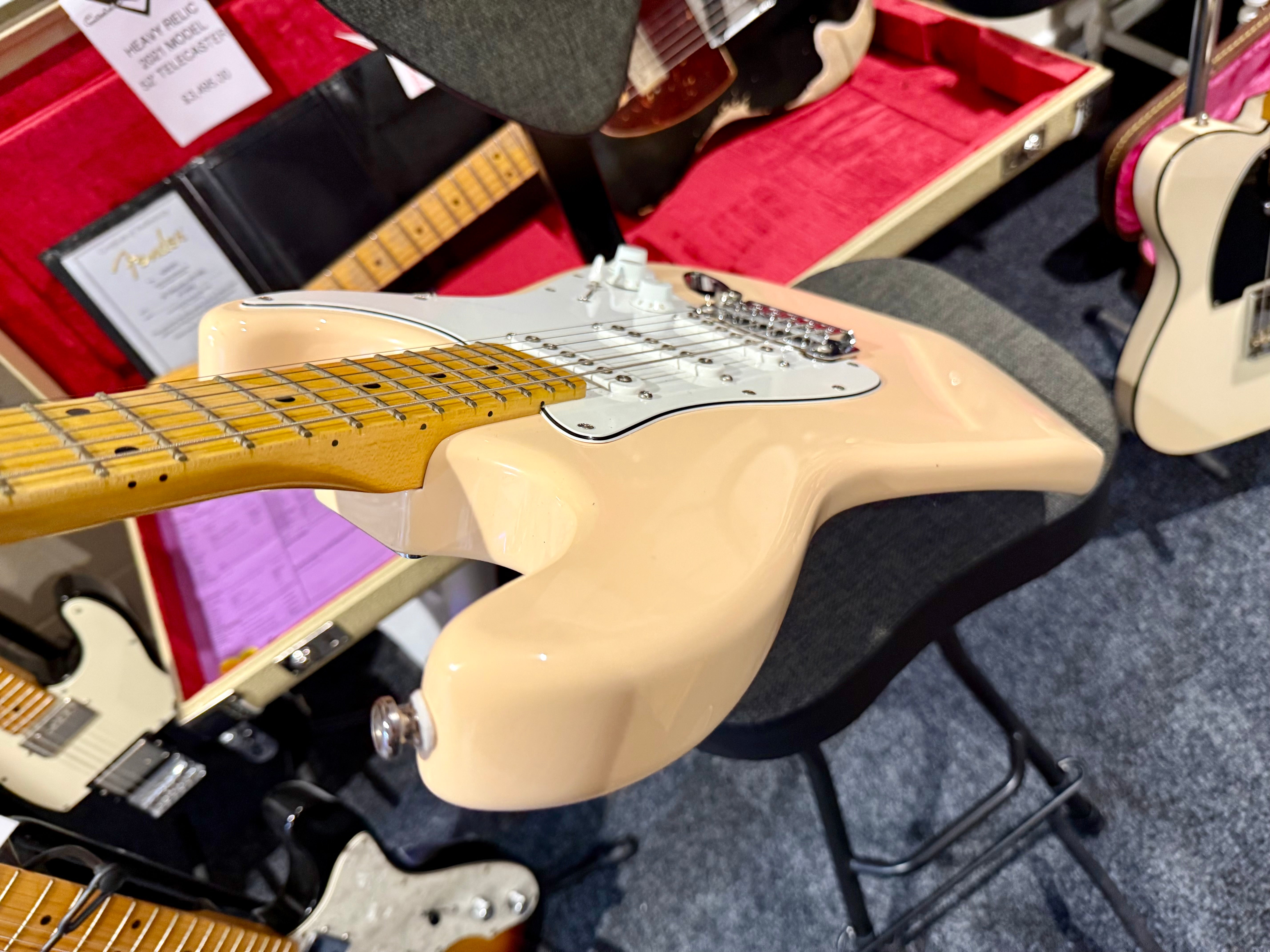 🔥EX-DEMO🔥 G&L Tribute S-500 Strat Style Electric Guitar~ Vintage White!