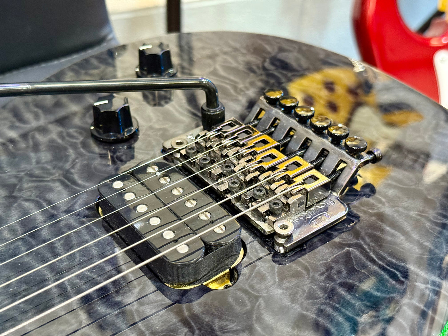 ๐ธ2014๐ธ EVH Wolfgang Standard~ Quilted Trans Black Guitar~ Van Halen~ Floyd Rose