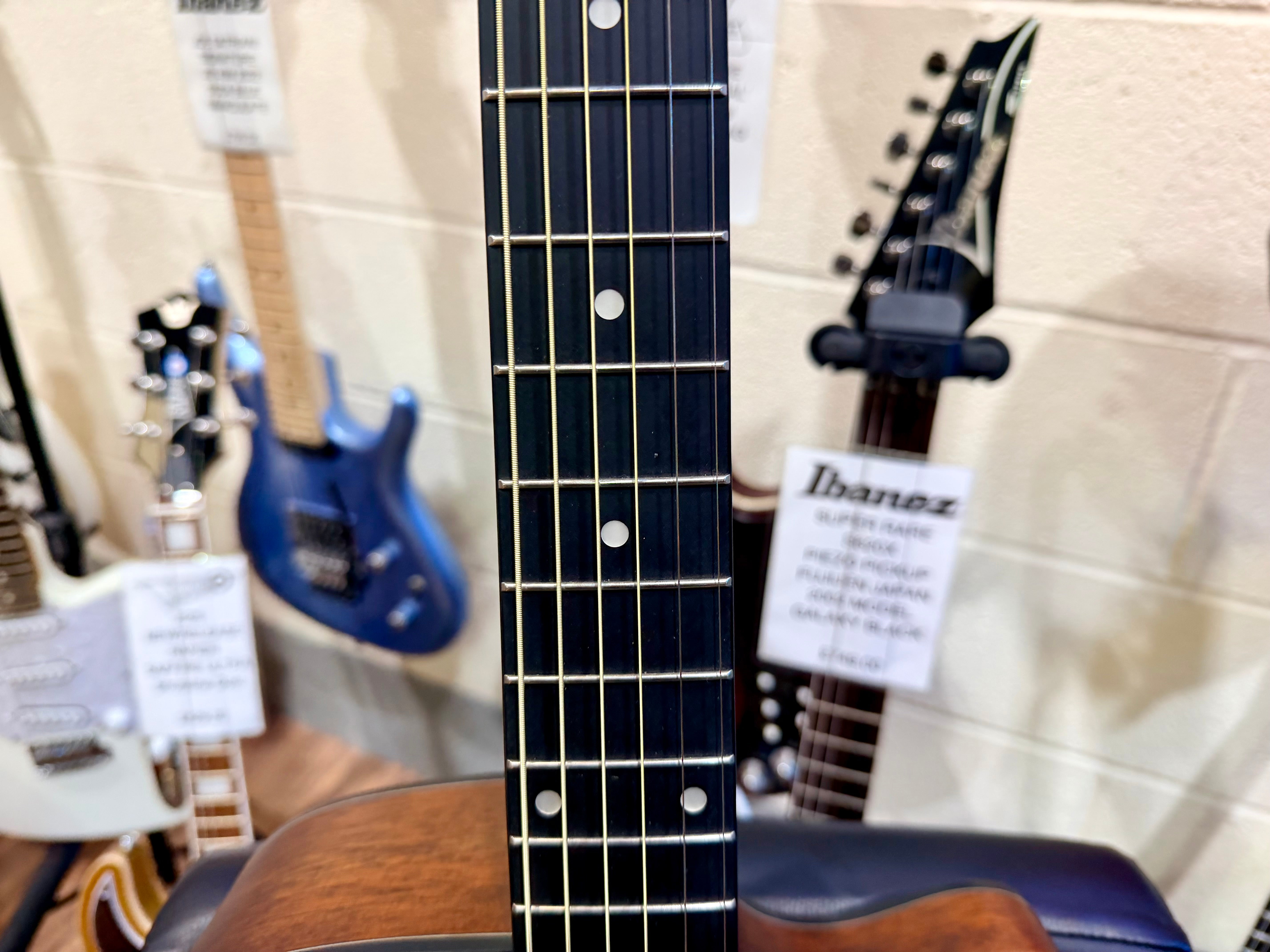 ☀️NEW☀️ Vintage VEC300SB Folk Cutaway Electro-Acoustic Guitar~ Sunburst!