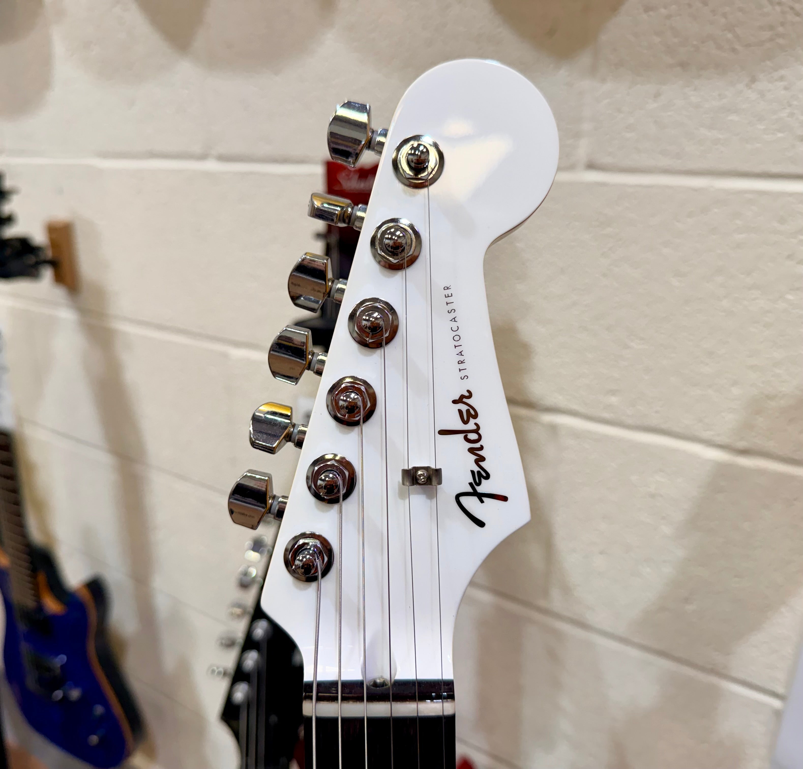 🔥MINT🔥 Fender Aerodyne Special Stratocaster~ Bright White~ 2022 Made In Japan!