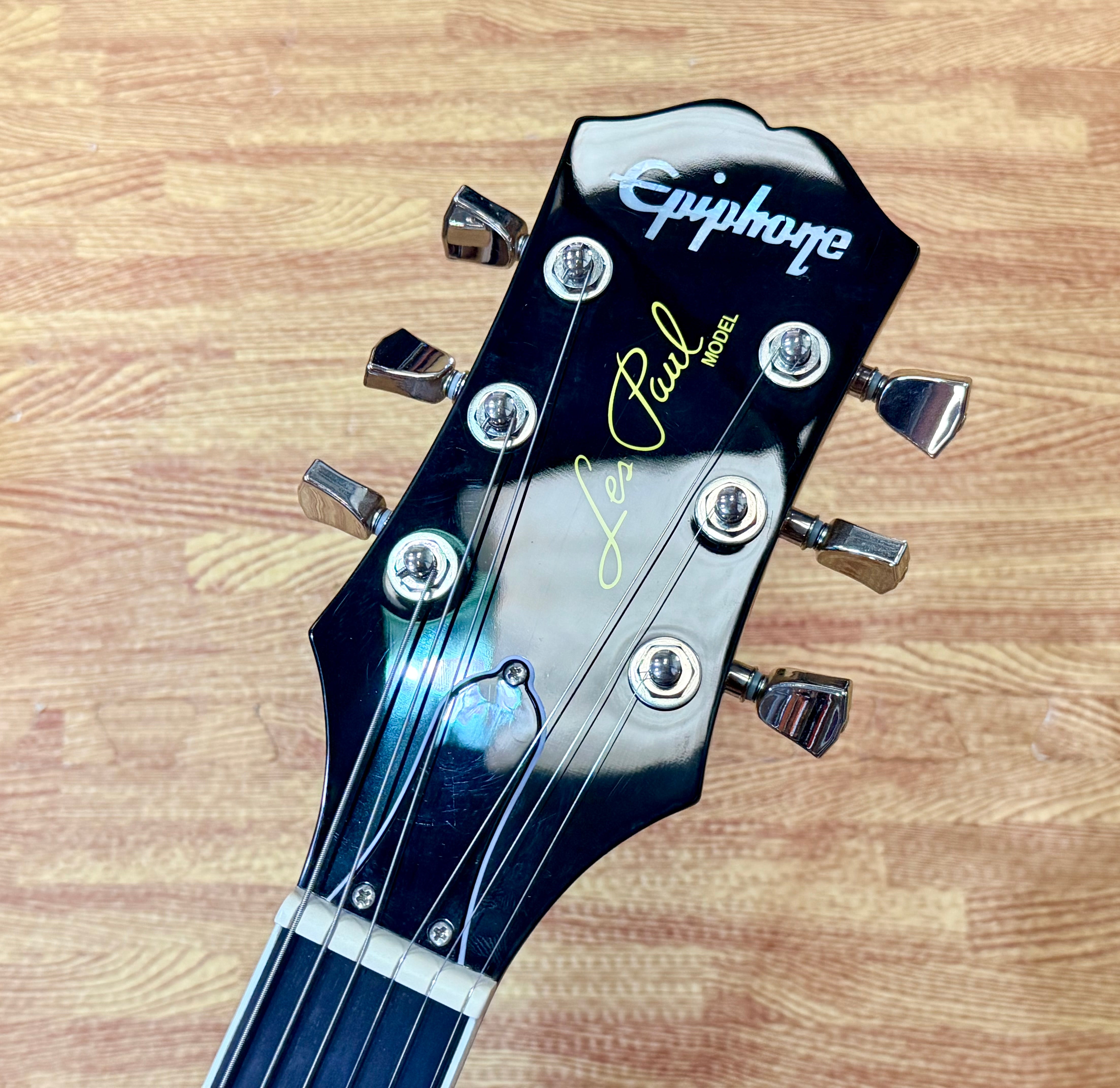 ✨MINT✨ Epiphone Les Paul Modern Sparkling Burgundy~ Electric Guitar~ 2022!