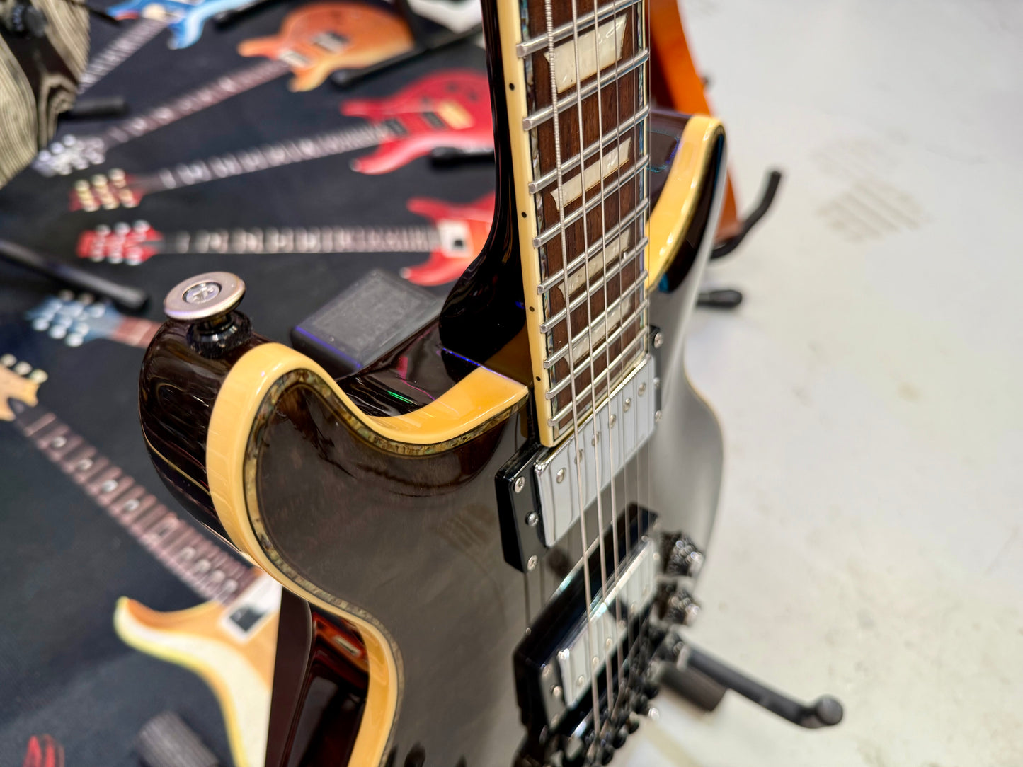 🔥UPGRADED🔥 Hamer Sunburst XT Series Q/T Quilted Top Double Cut~ Schaller~ Case!