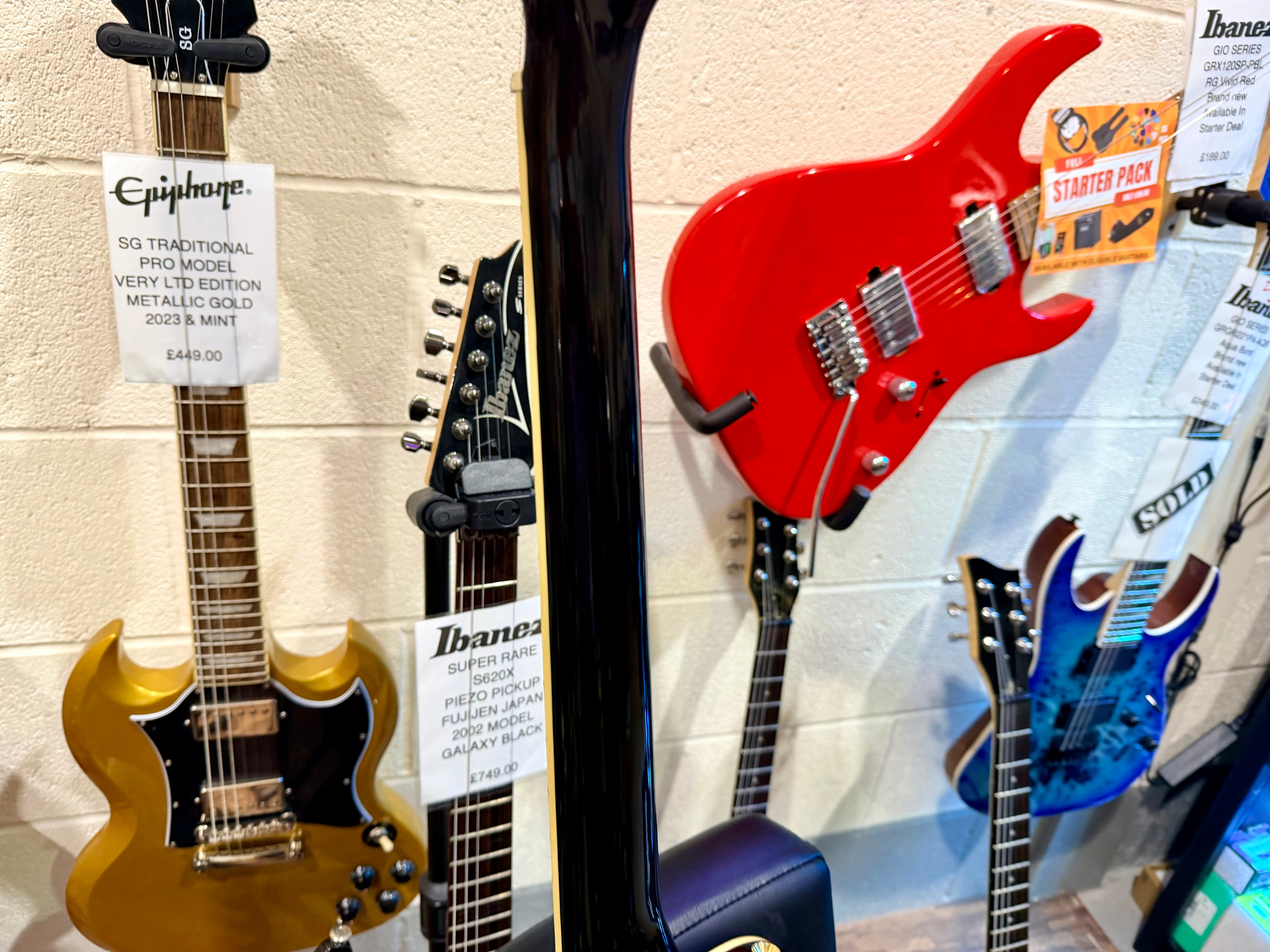 🔥MINT🔥 Vintage V100PBB V100 Les Paul~ P90 Pickups~ 2W90 Gold Hardware~ Black!