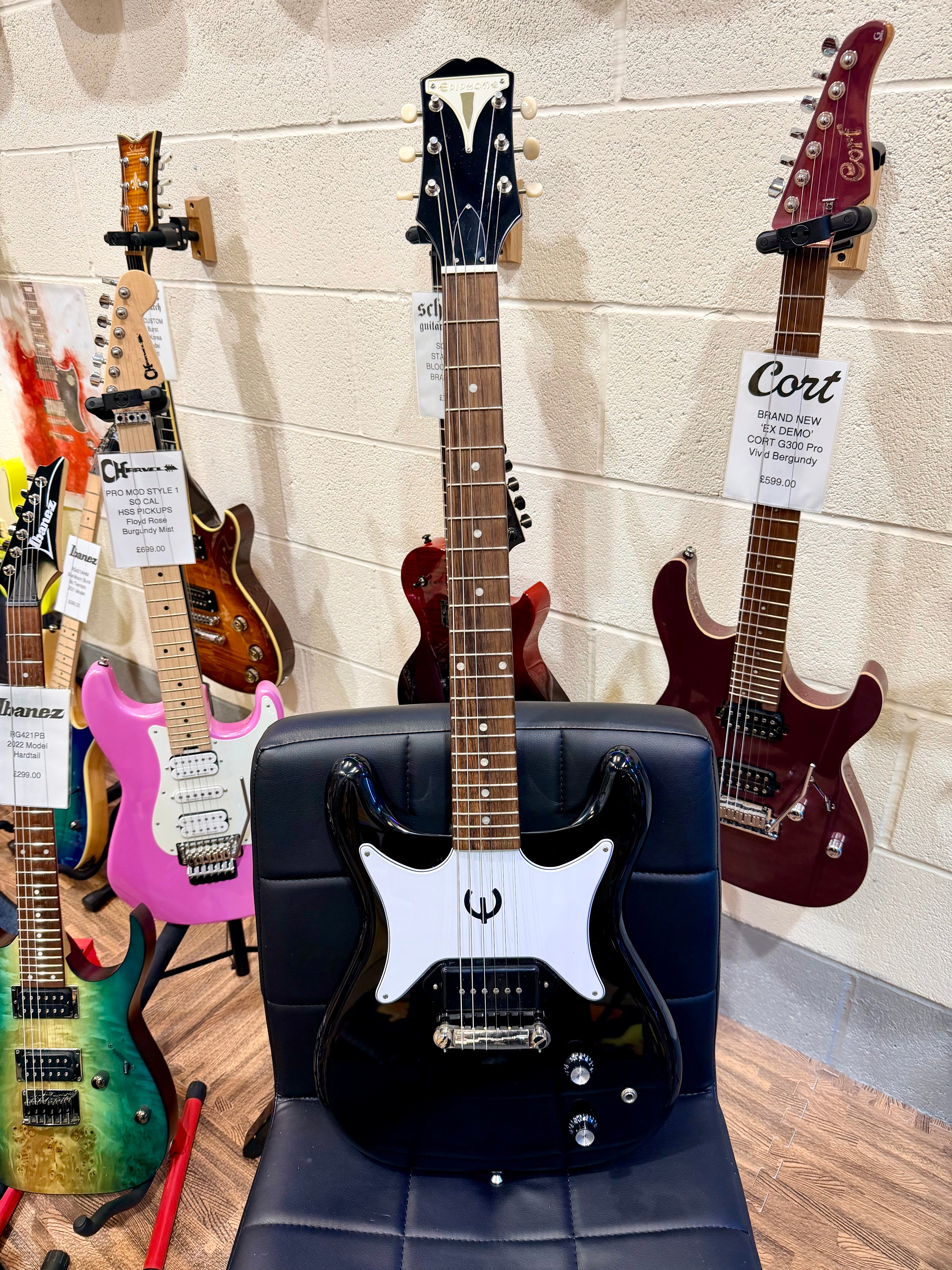 ✨2024✨ Epiphone Coronet~ Ebony Electric Guitar~ P90~ Cherished Condition!