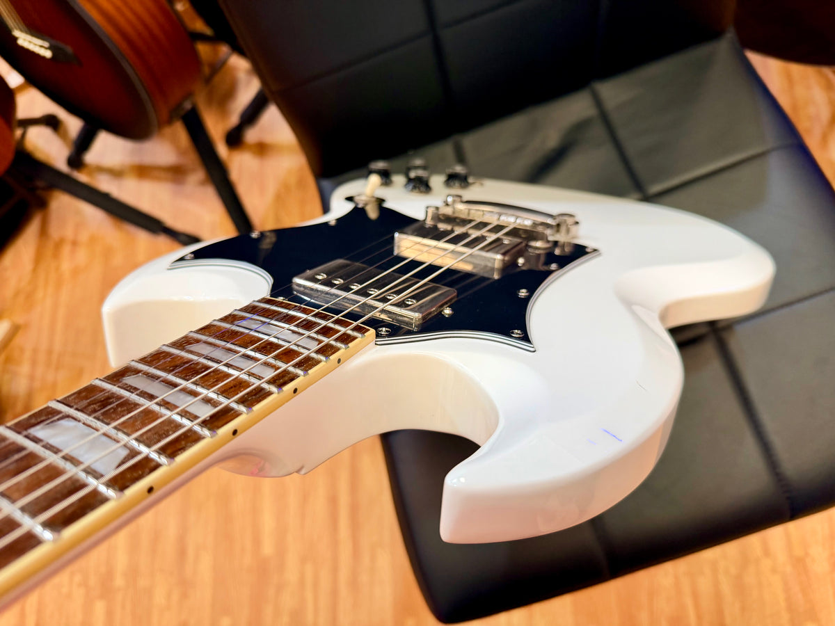 2020 Epiphone SG Standard Alpine White~ Gotoh Locking Tuners~ Gator Hard Case