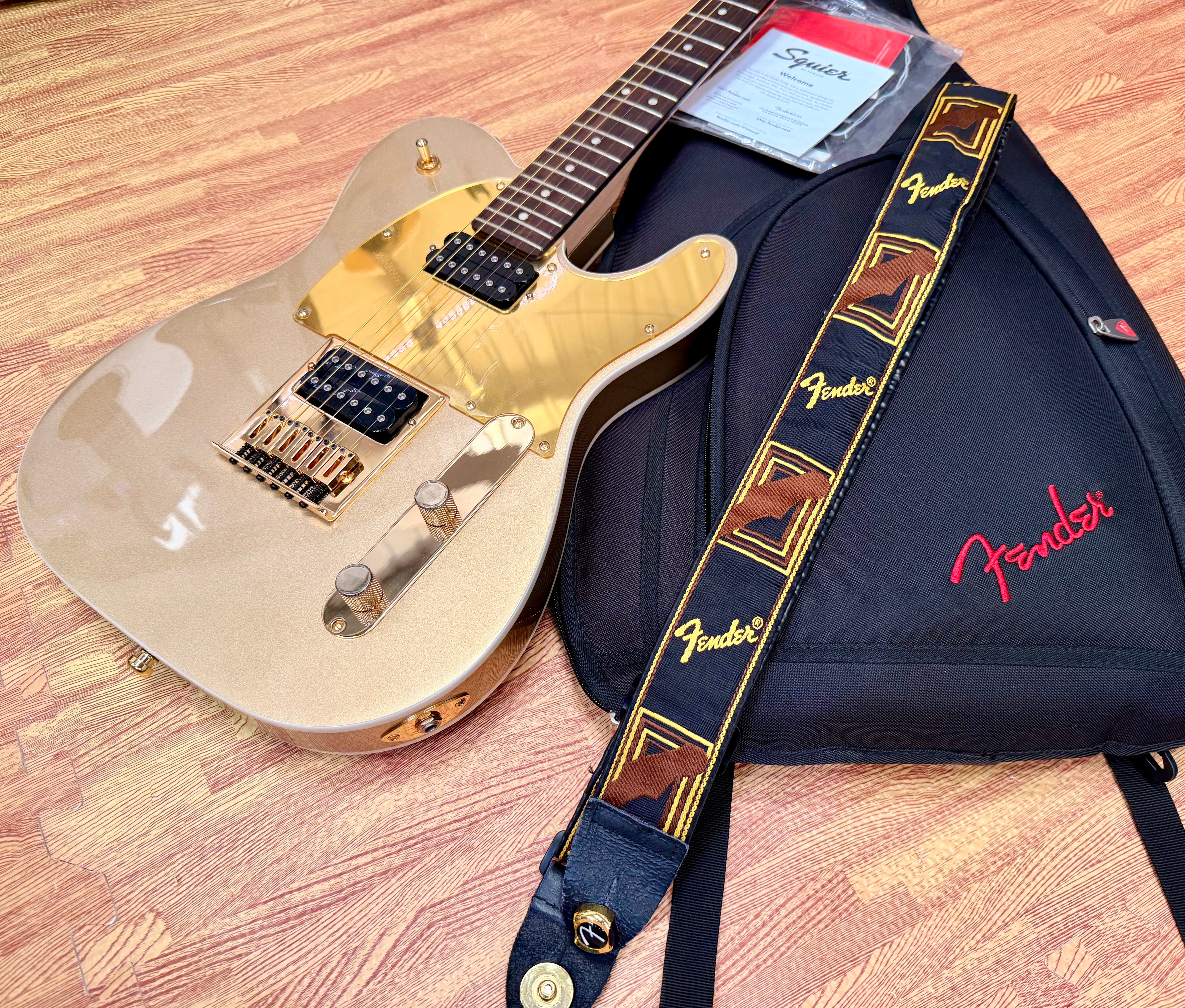 ✨MINT✨ Fender Squier John 5 Signature Artist Series Telecaster~ Frost Gold~ 2020