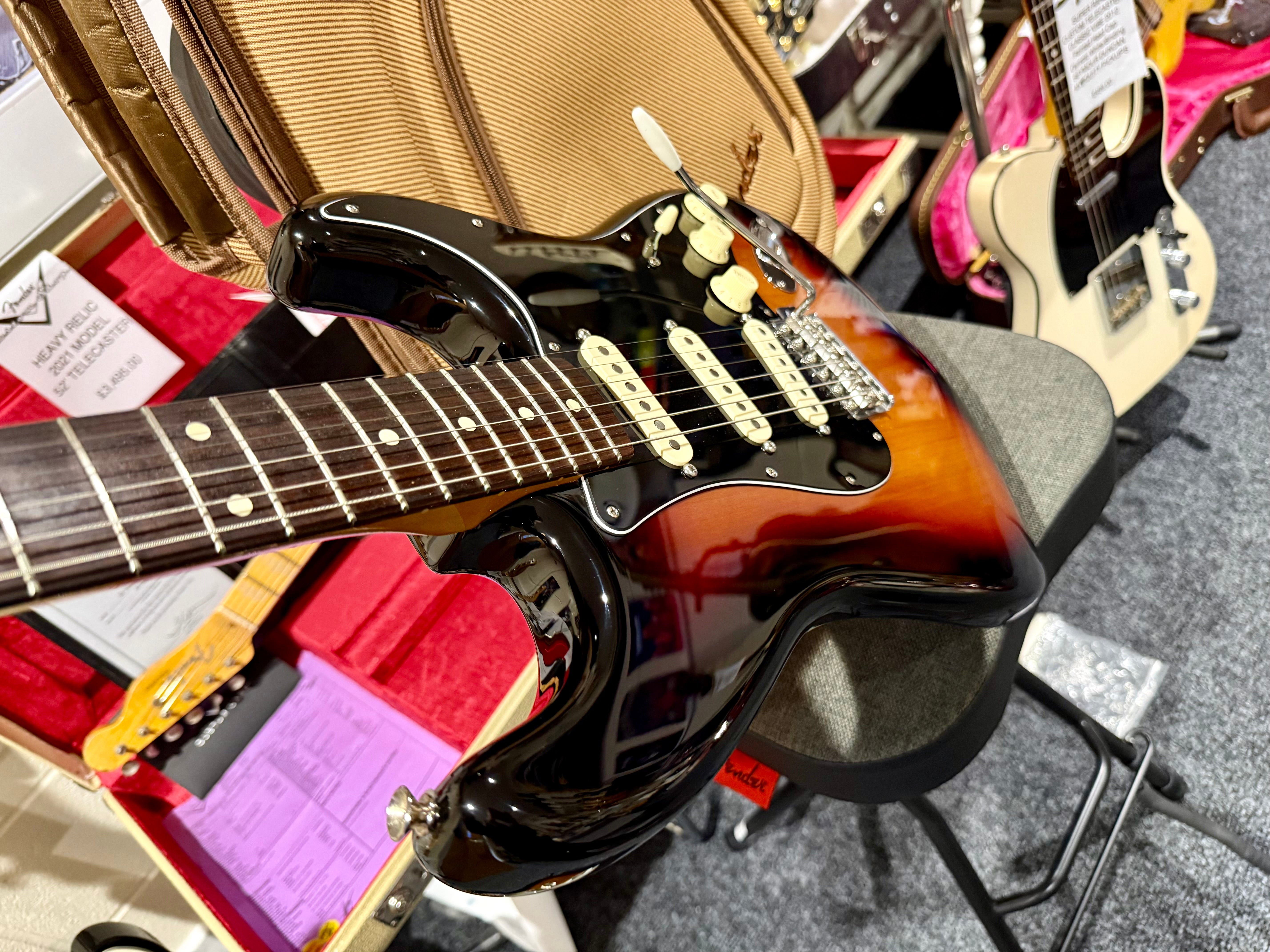 🔥LOLLAR 64 PICKUP UPGRADE🔥 Fender Vintera II ‘60s Stratocaster 2023~ Sunburst!