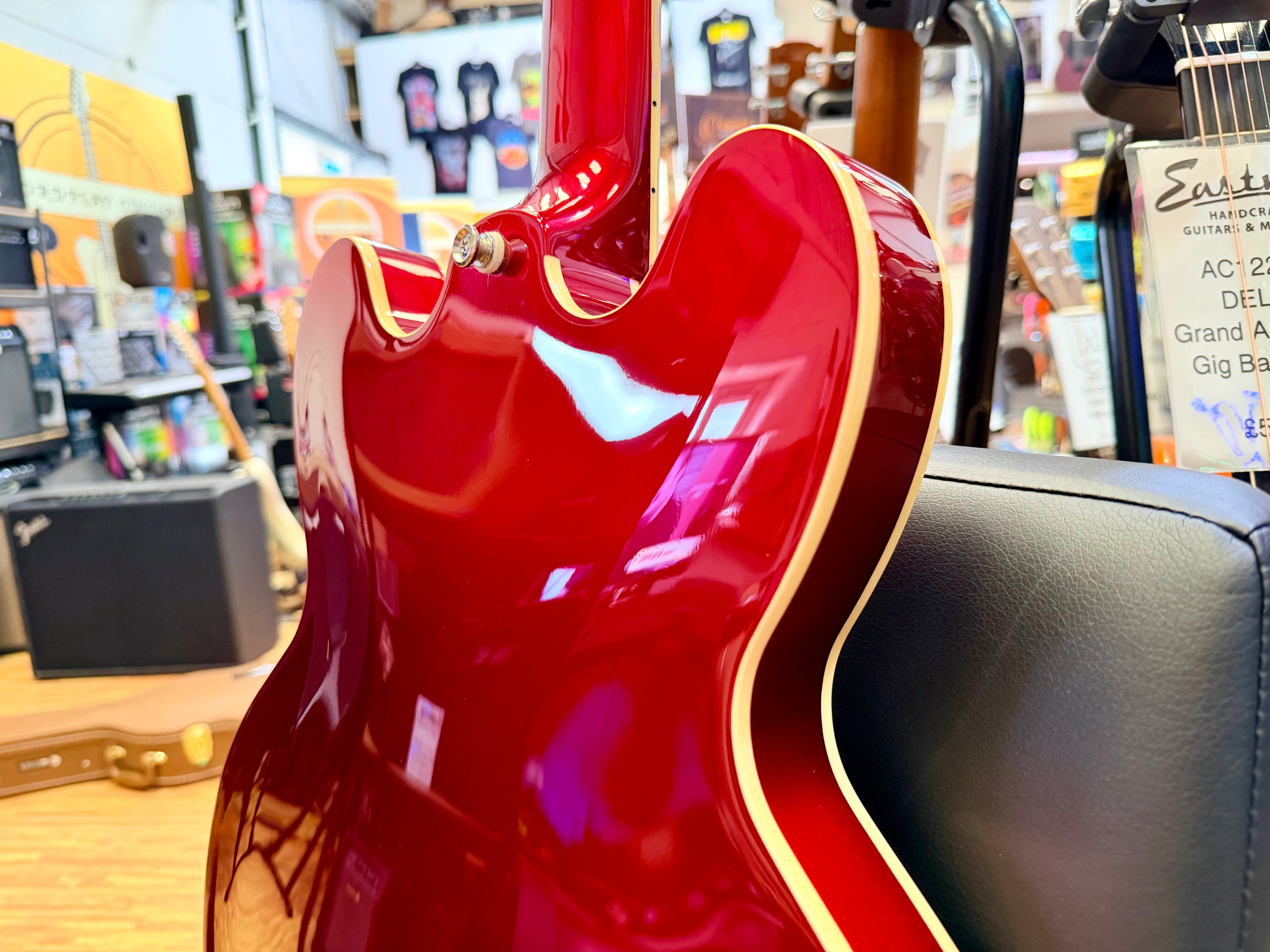 ✨2023✨ Epiphone Riviera Semi-Hollow Sparkling Burgundy~ Frequensator~ Hard Case